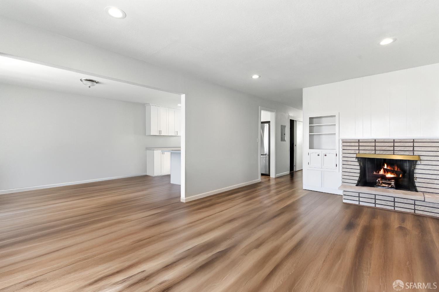 San Francisco, California, 94121, United States, 9 Bedrooms Bedrooms, ,3 BathroomsBathrooms,Residential,For Sale,1902692