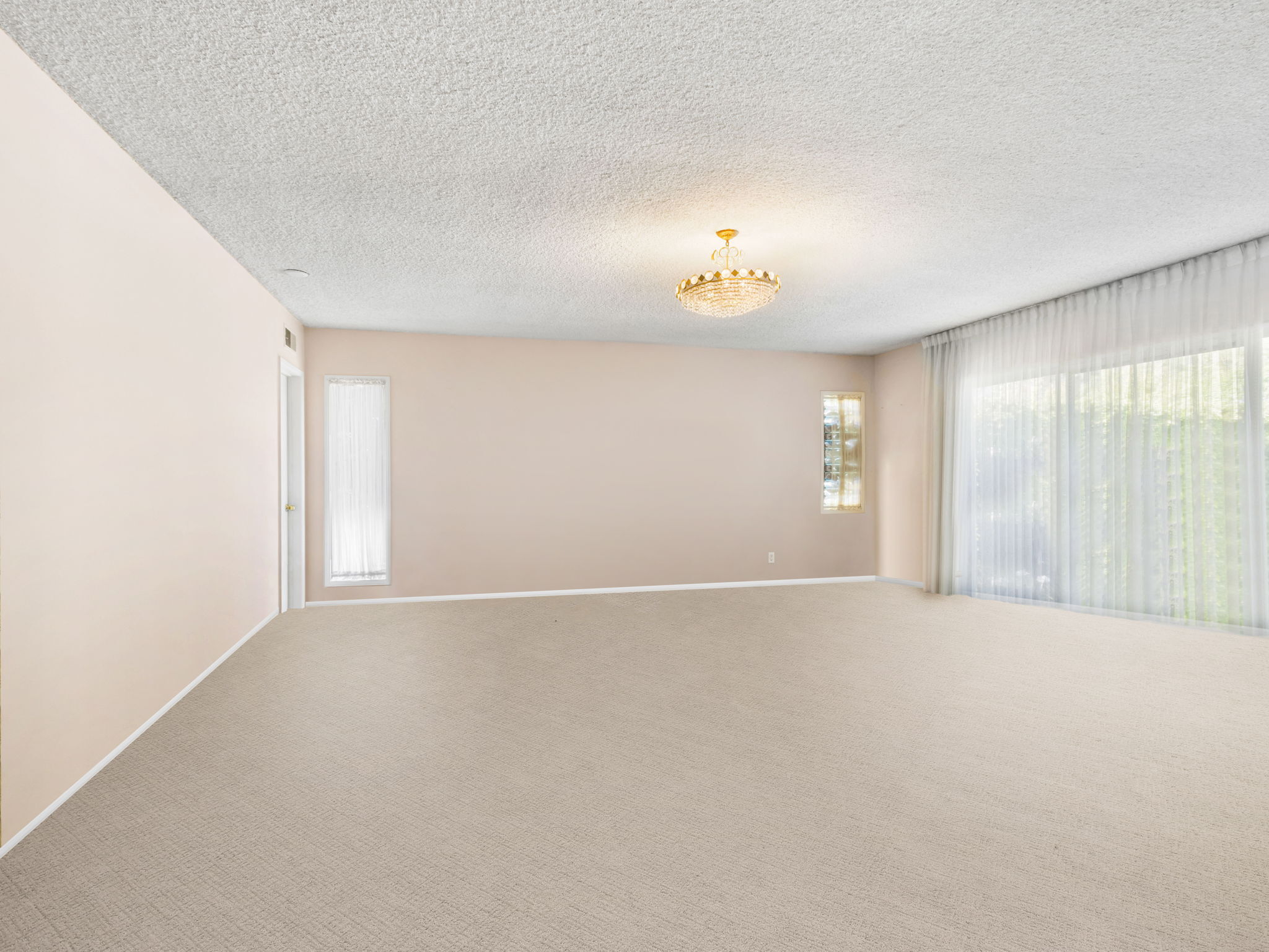  1120 Maybrook Dr - 物件實景