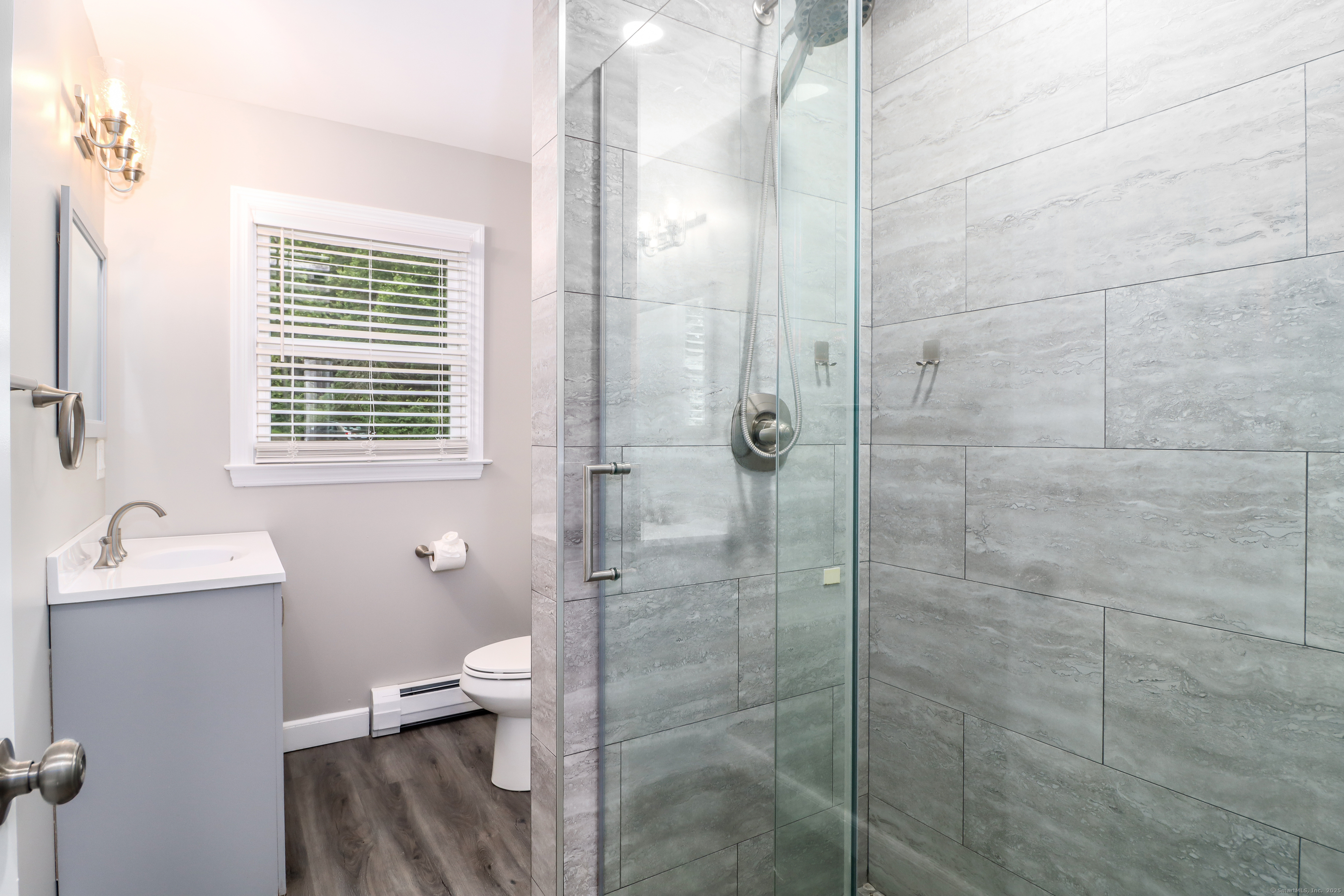 Redding, Connecticut, 06896, United States, 5 Bedrooms Bedrooms, ,3 BathroomsBathrooms,Residential,For Sale,1875500