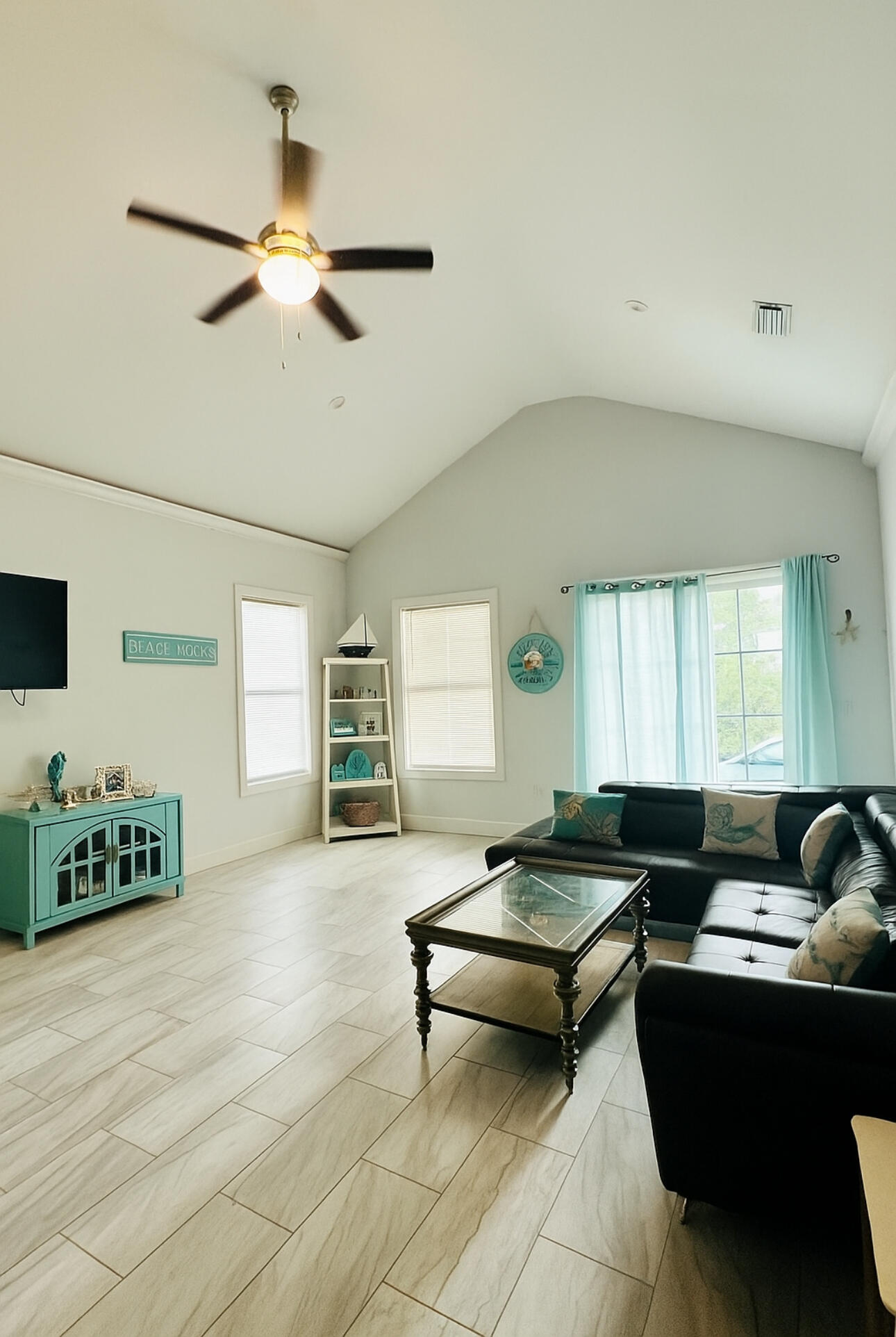 Santa Rosa Beach, Florida, 32459, United States, 4 Bedrooms Bedrooms, ,3 BathroomsBathrooms,Residential,For Sale,1868206