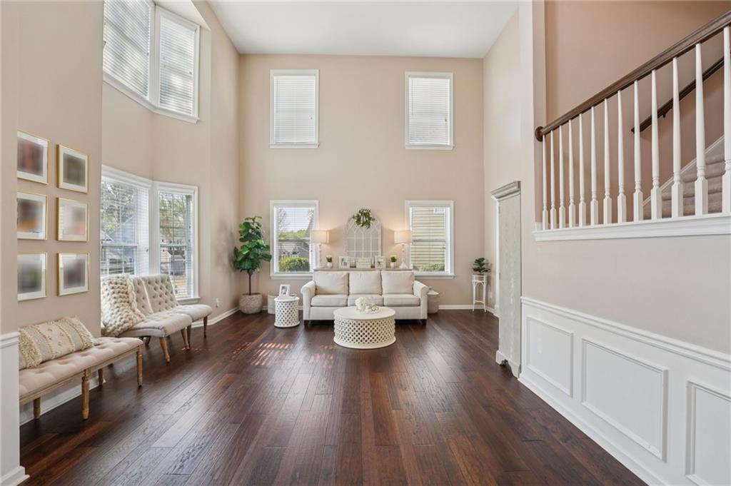 Canton, Georgia, 30115, United States, 6 Bedrooms Bedrooms, ,4 BathroomsBathrooms,Residential,For Sale,2035278