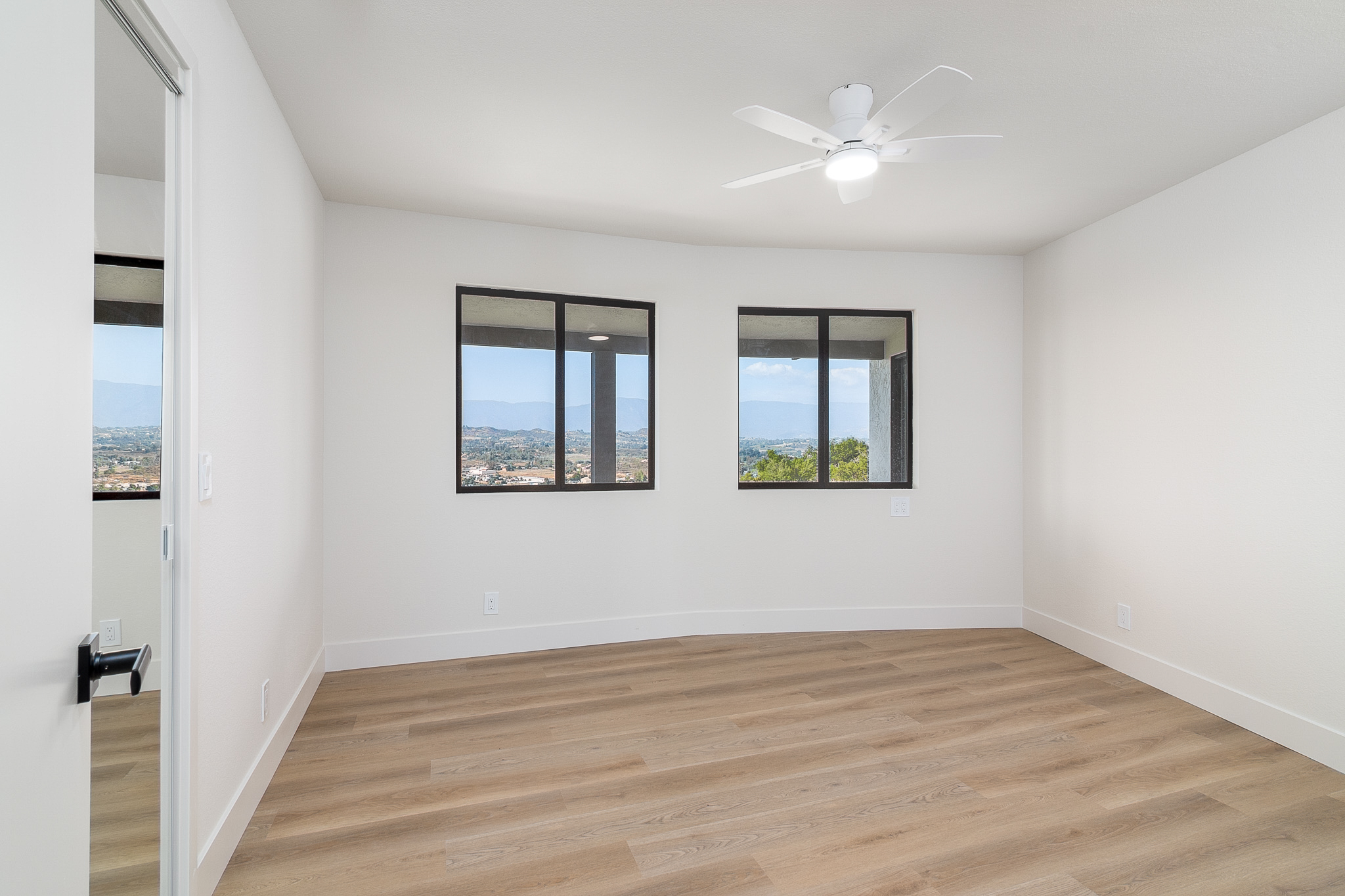  14043 Calle De Vista, Valley Center, CA 92082 - 物件實景