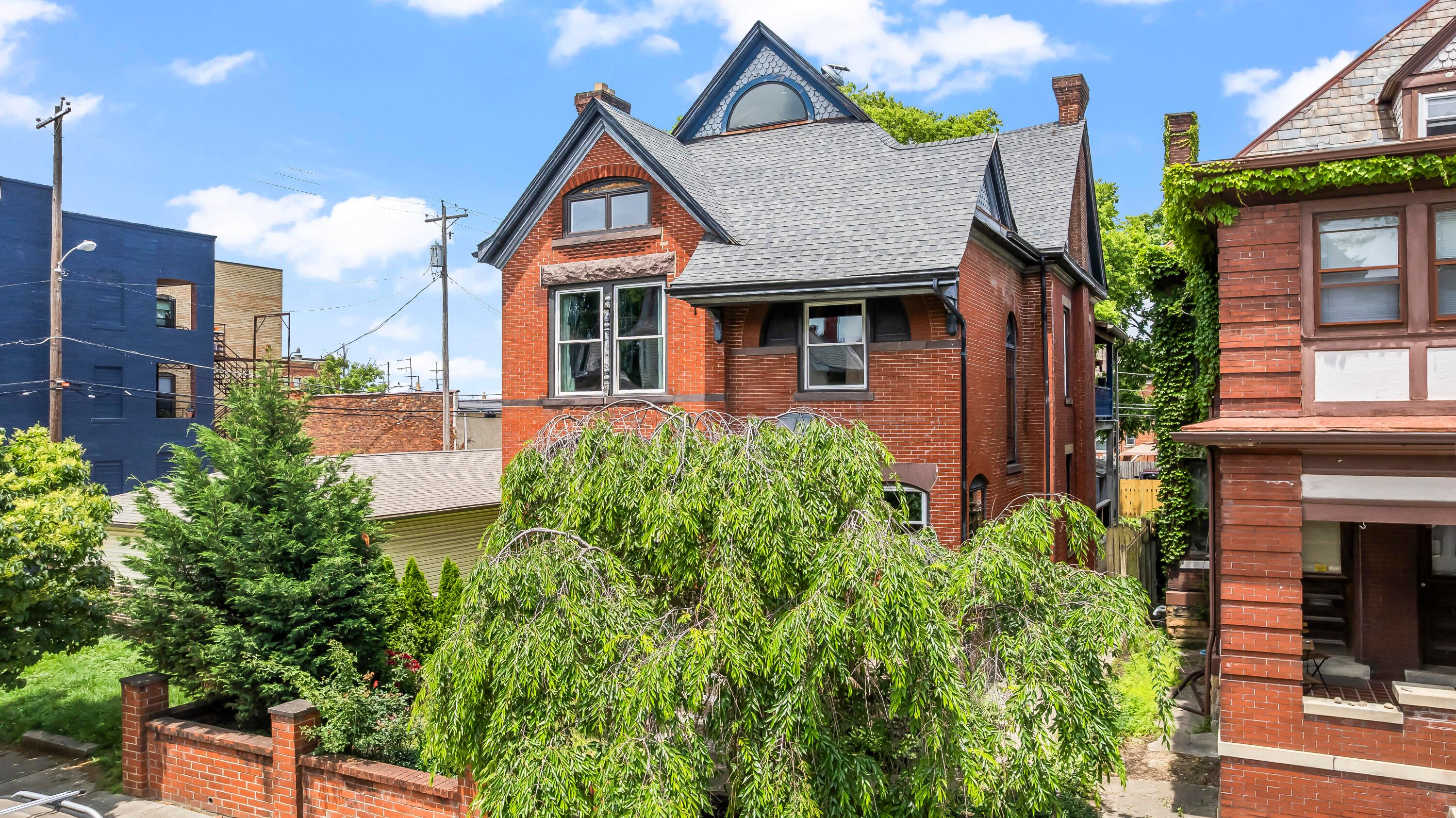 Columbus, Ohio, 43205, United States, 4 Bedrooms Bedrooms, ,3 BathroomsBathrooms,Residential,For Sale,1866885