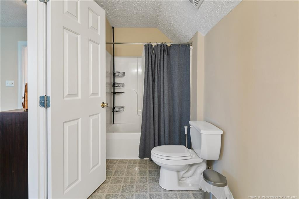 Fayetteville, North Carolina, 28304, United States, 3 Bedrooms Bedrooms, ,4 BathroomsBathrooms,Residential,For Sale,1883300