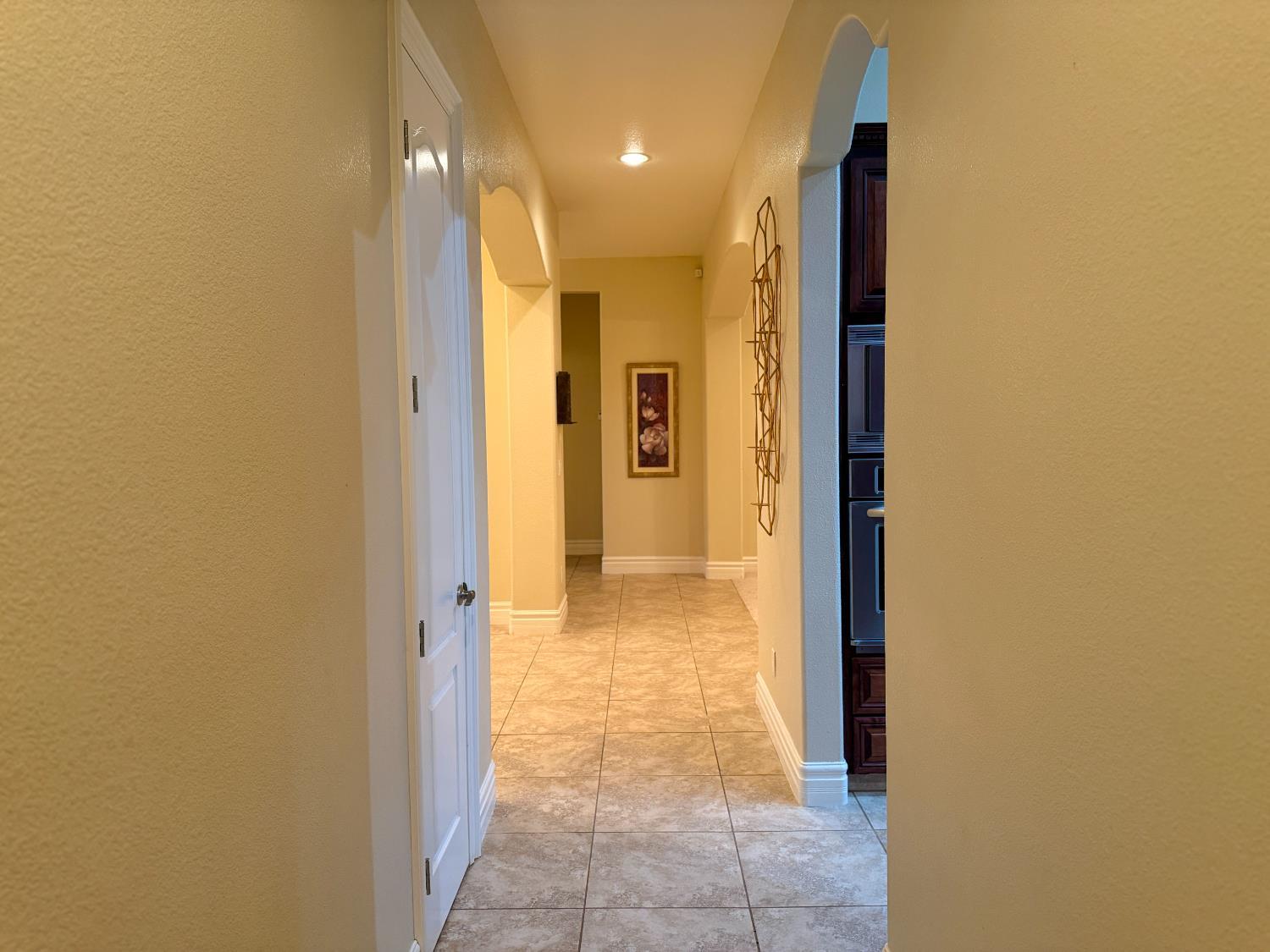 Madera, California, 93638, United States, 4 Bedrooms Bedrooms, ,4 BathroomsBathrooms,Residential,For Sale,1979936