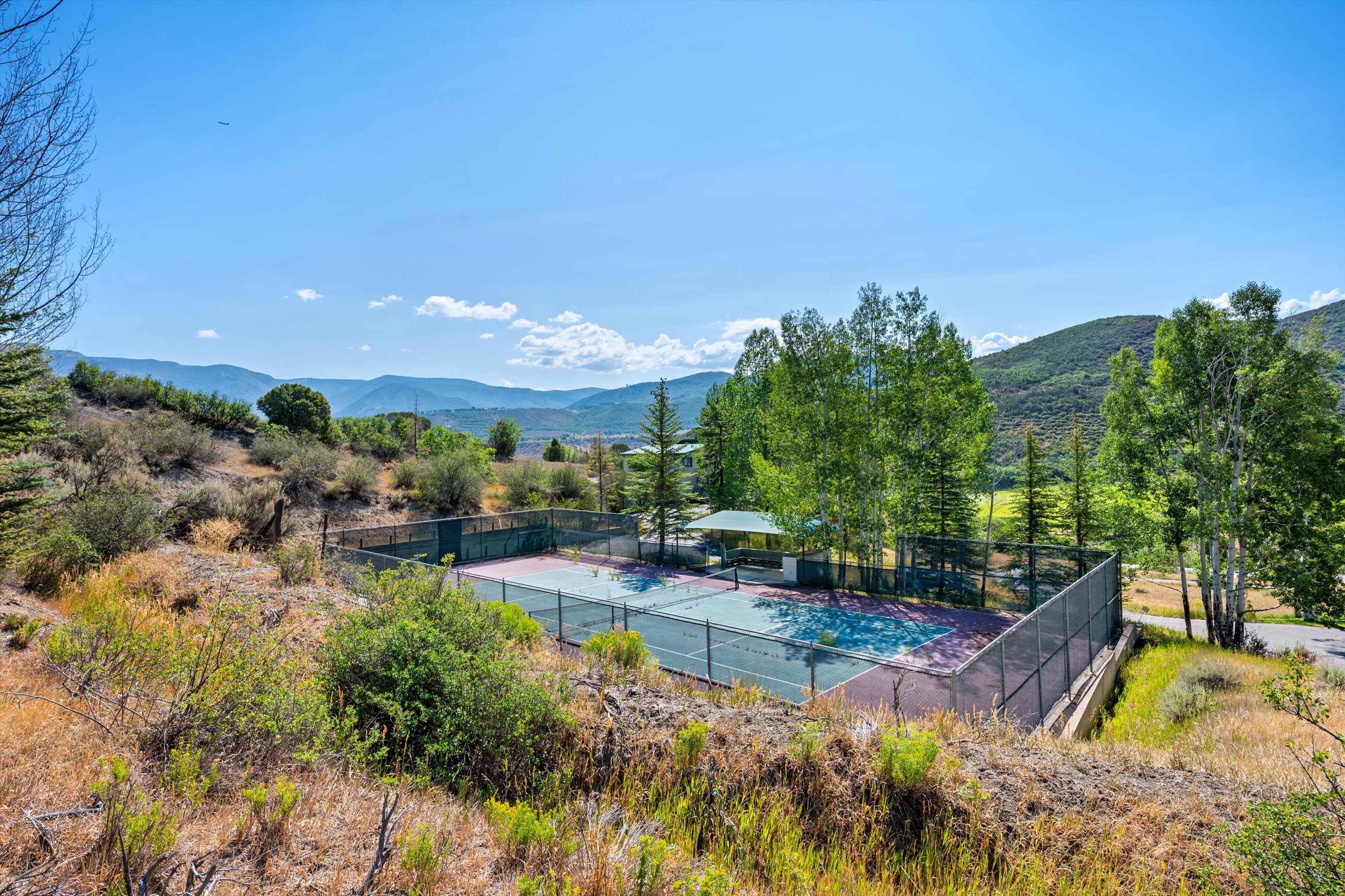  Two Private Acres in Brush Creek Village - 物件實景