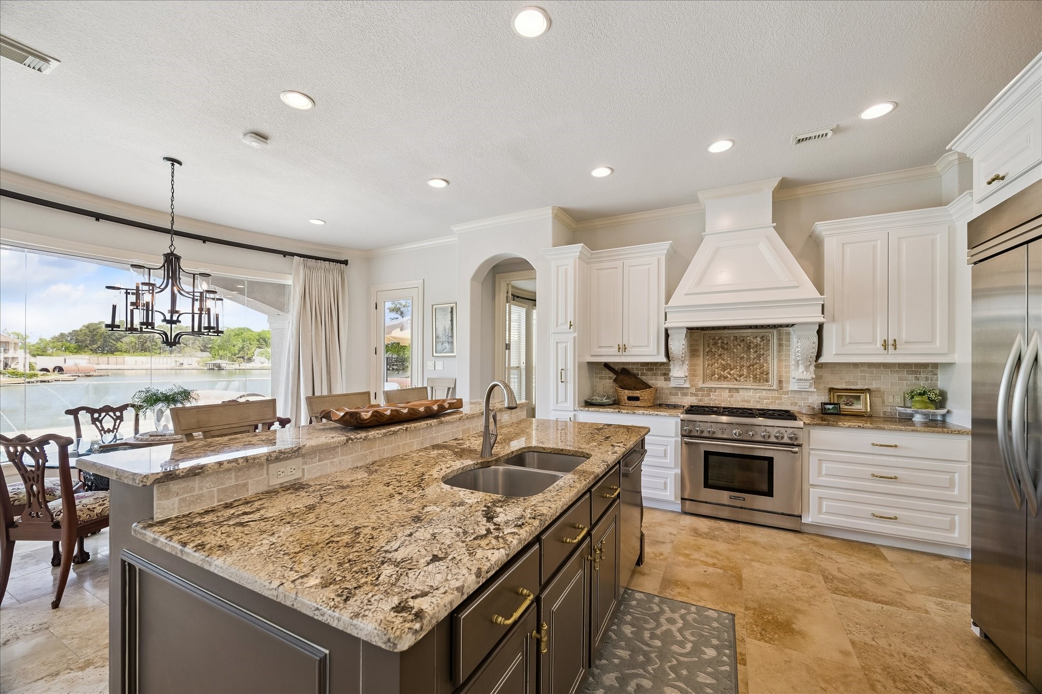  14710 Paradise Oak Drive - 物件實景