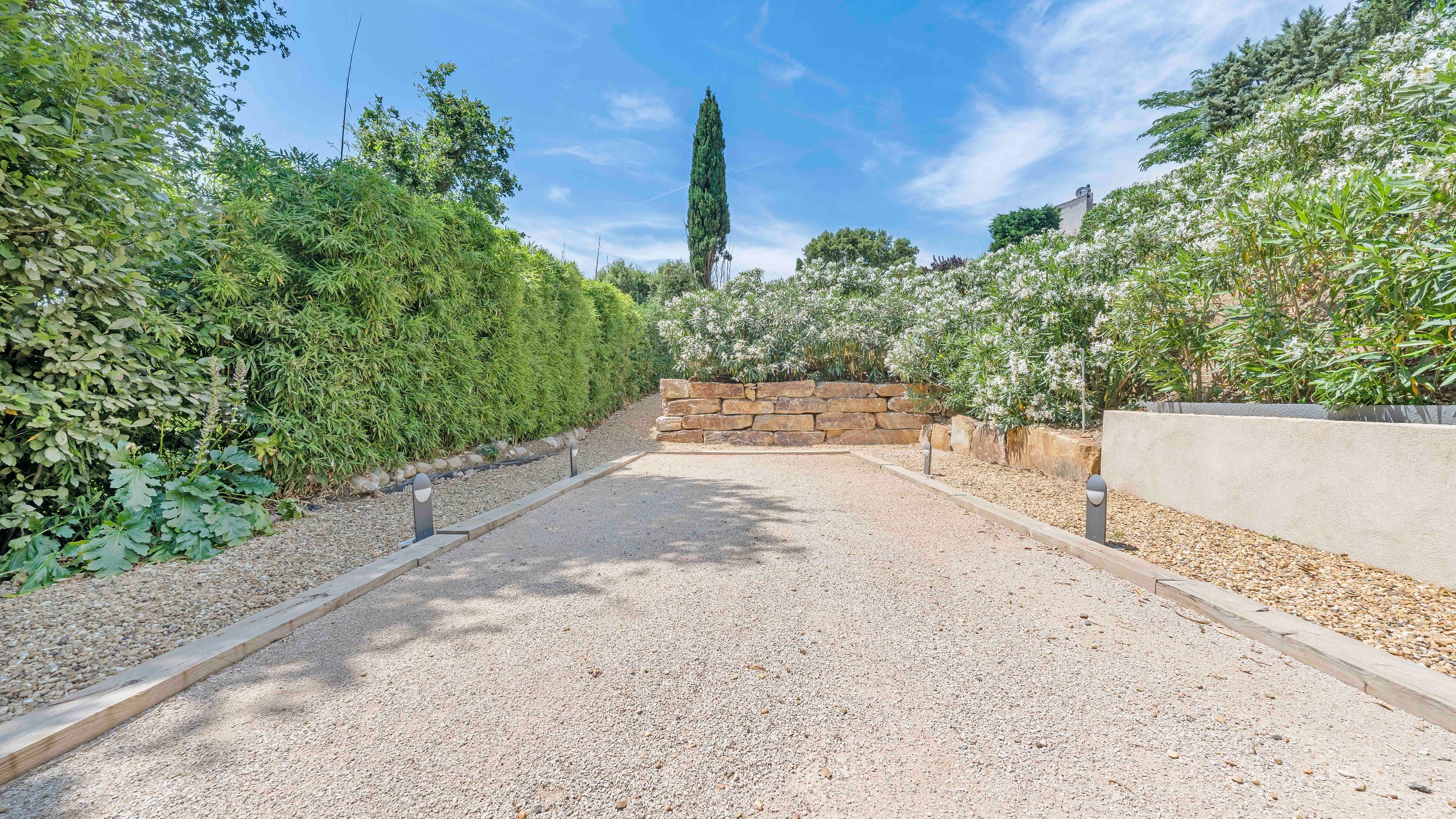  Contemporary bastide with open views and glimpse of the sea walking distance to… - 物件實景