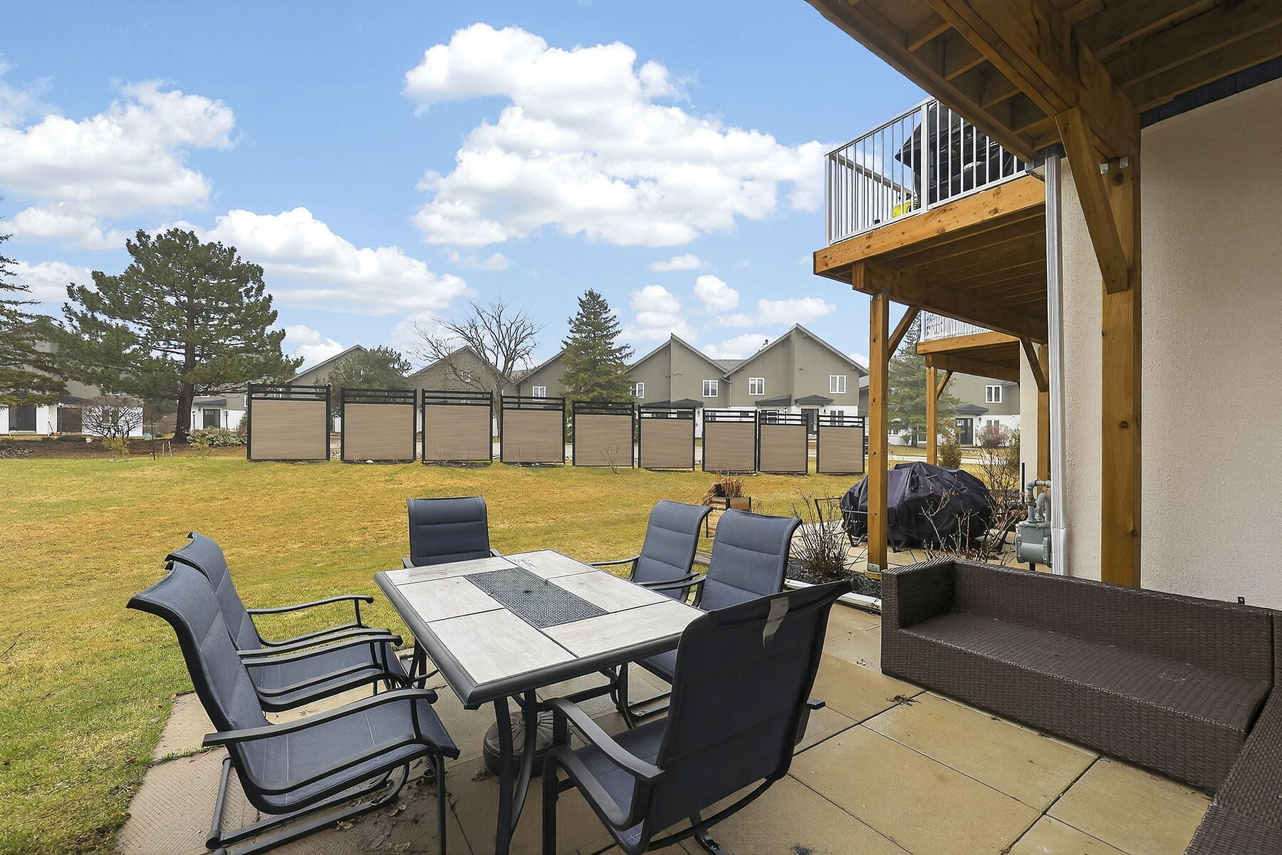  Four Season Living in Style - 物件實景