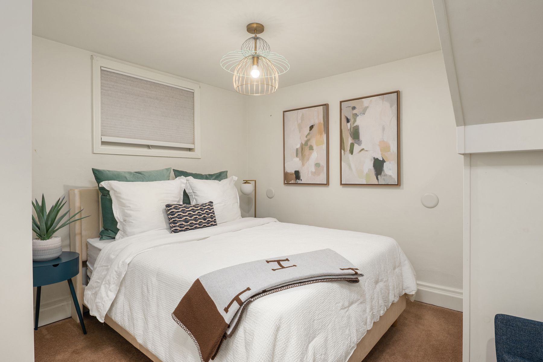  1515 28th Ave W, Seattle, WA 98199 - 物件實景