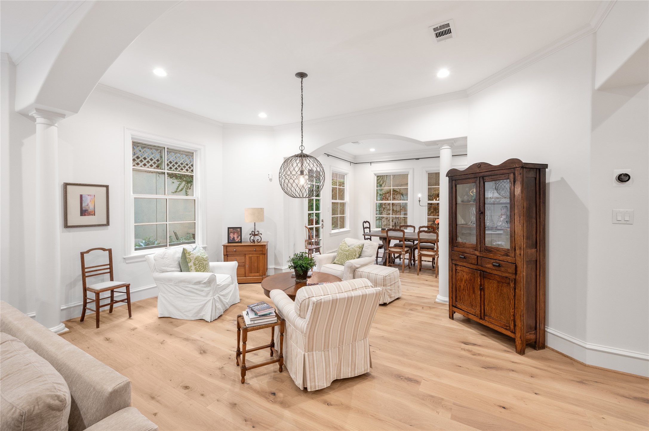  1235 Wynden Oaks Garden Drive - 物件實景