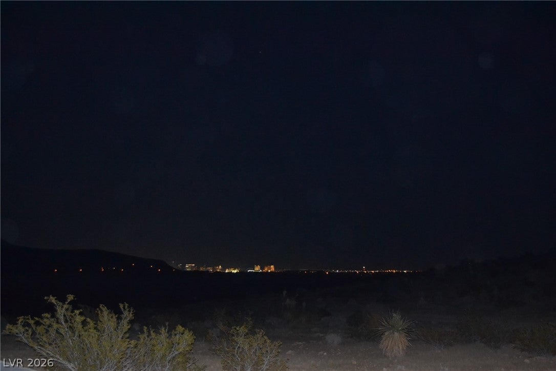 Las Vegas, Nevada, 89161, United States, 3 Bedrooms Bedrooms, ,2 BathroomsBathrooms,Residential,For Sale,2032219