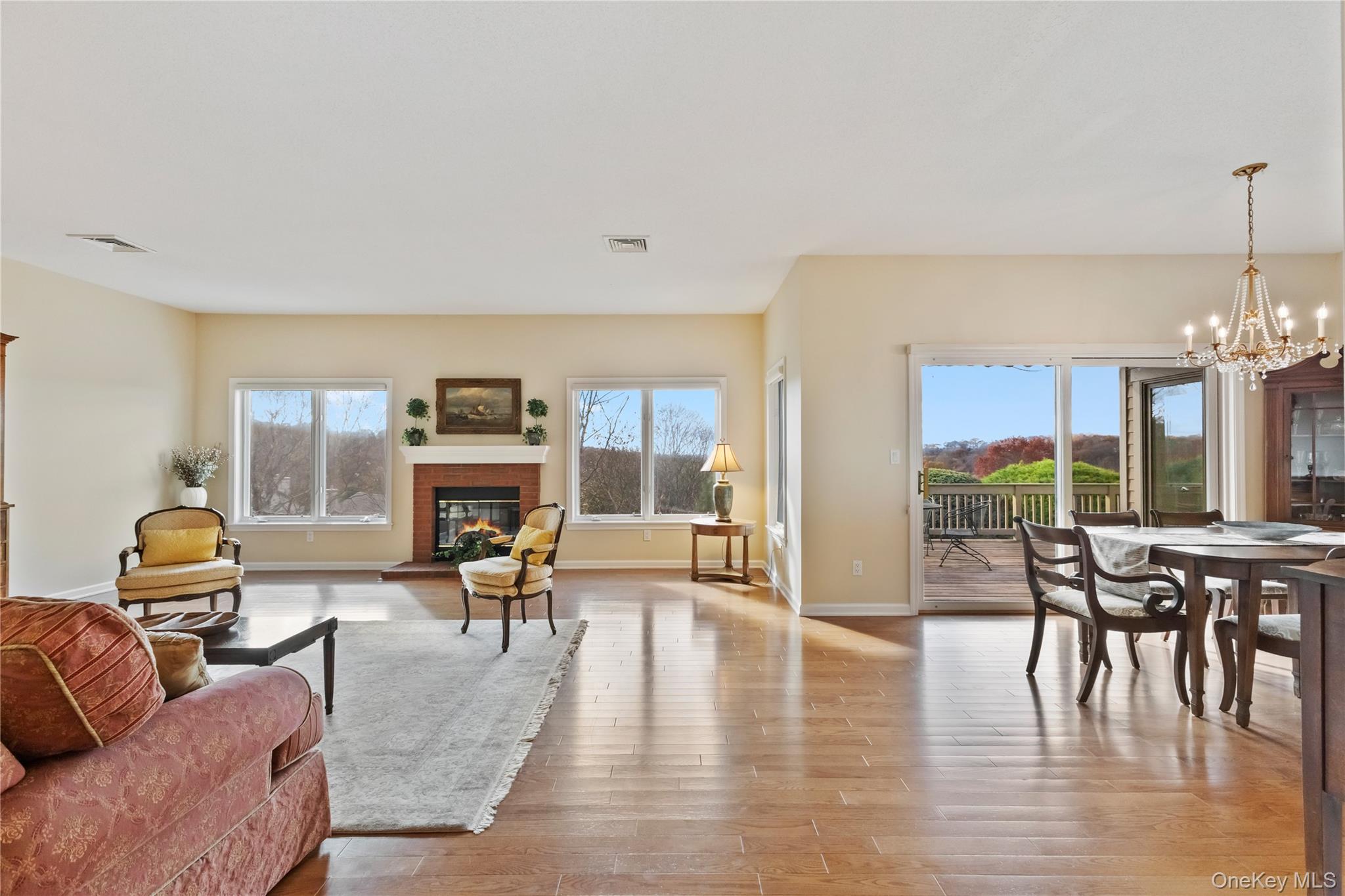 Somers, New York, 10589, United States, 3 Bedrooms Bedrooms, ,2 BathroomsBathrooms,Residential,For Sale,1989614