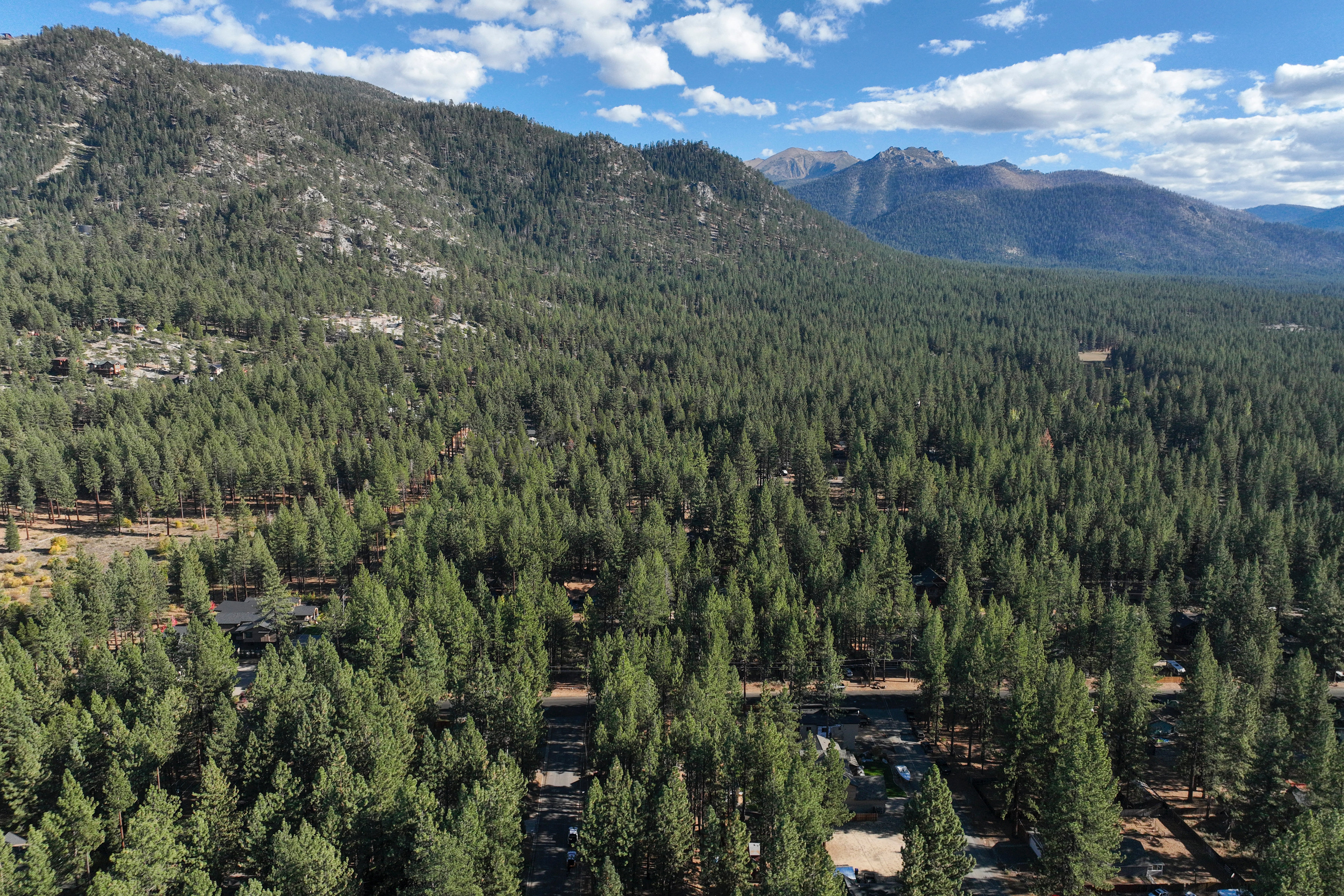  Relaxed Mountain Living with Every Modern Touch - 物件實景