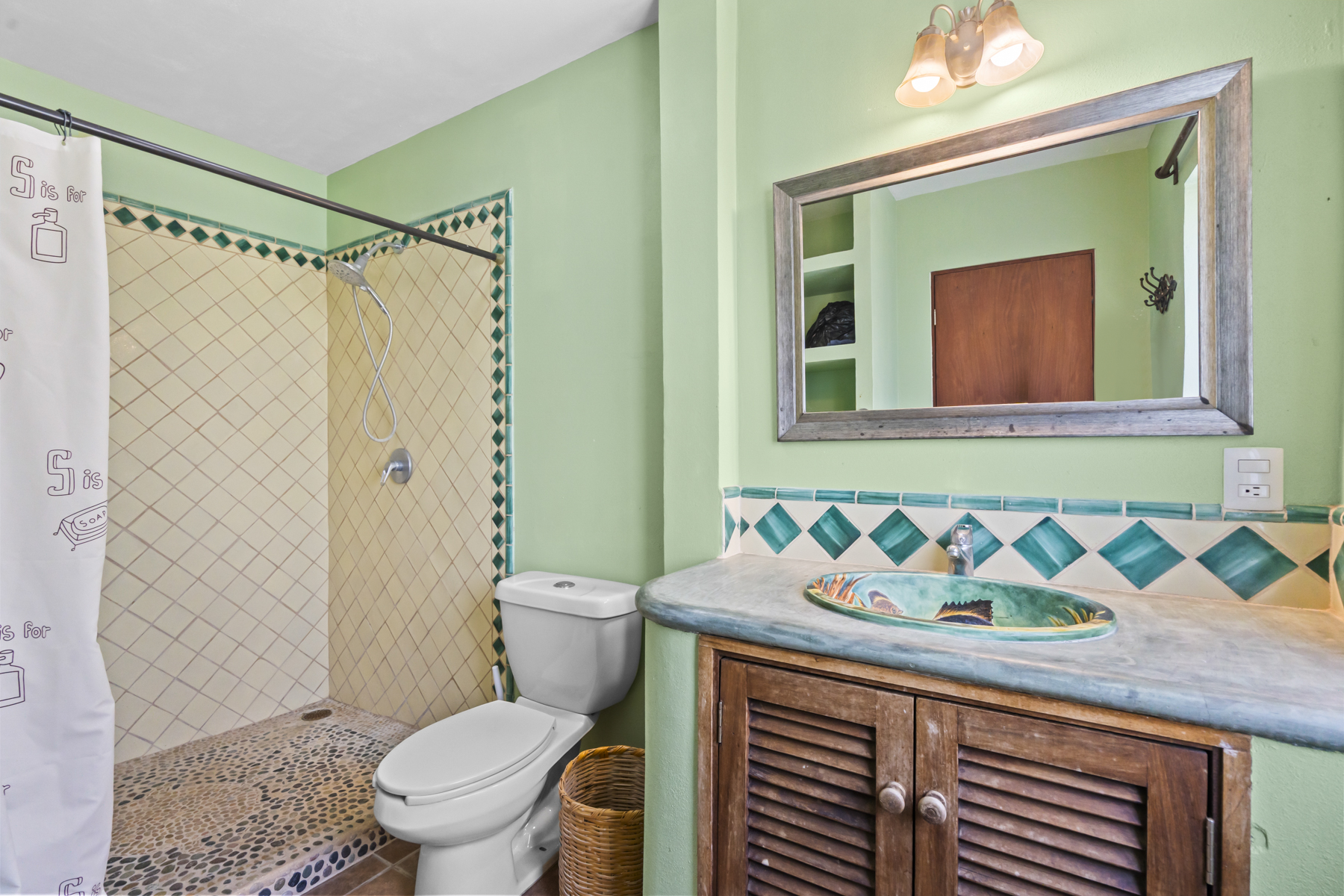  Casa Arena y Sol  Home for renovation one block from Sayulita Beach - 物件實景