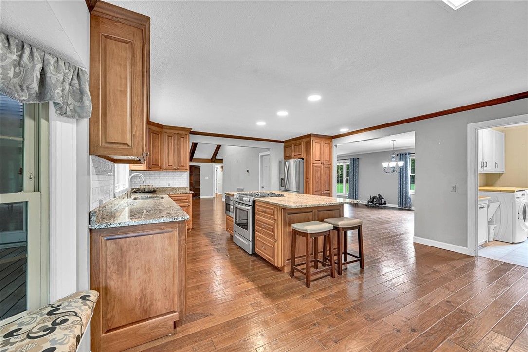 Belton, South Carolina, 29627, United States, 4 Bedrooms Bedrooms, ,4 BathroomsBathrooms,Residential,For Sale,1903609
