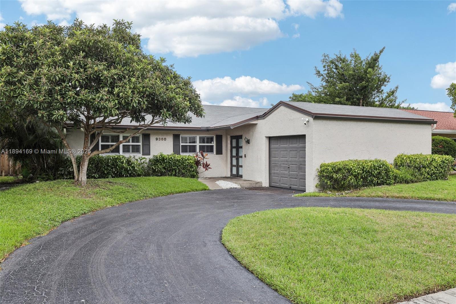 Sunrise, Florida, 33351, United States, 3 Bedrooms Bedrooms, ,2 BathroomsBathrooms,Residential,For Sale,1978095