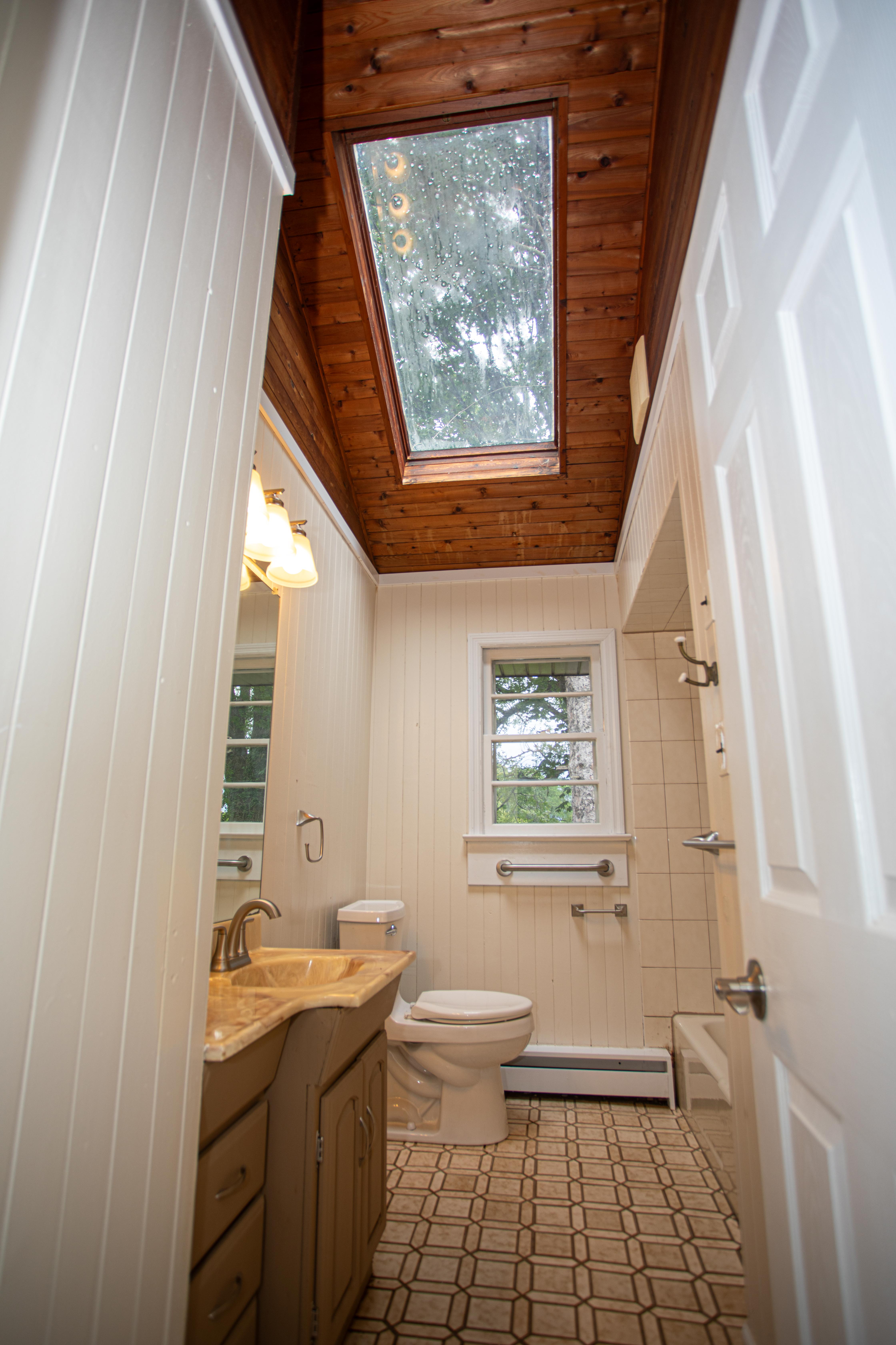 1220 - South Amboy, New Jersey, 08879, United States, 3 Bedrooms Bedrooms, ,2 BathroomsBathrooms,Residential,For Sale,1983627