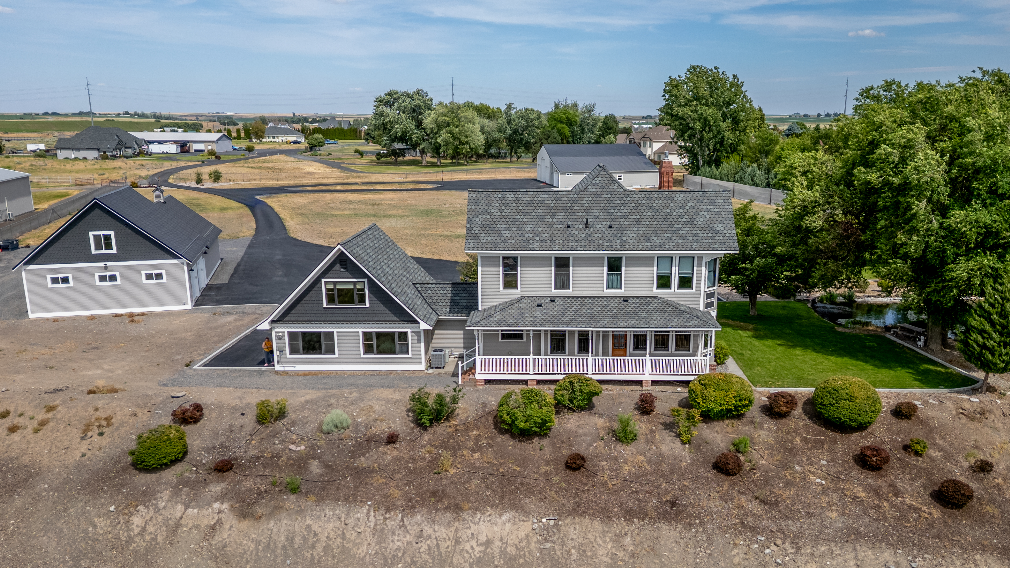 Moses Lake, Washington, 98837, United States, 3 Bedrooms Bedrooms, ,3 BathroomsBathrooms,Residential,For Sale,1980508