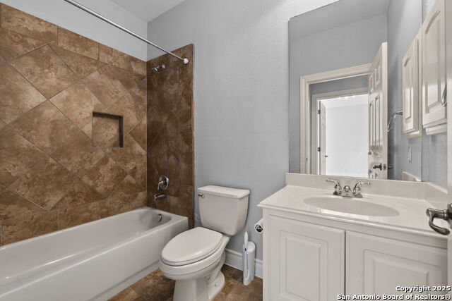 San Antonio, Texas, 78259, United States, 5 Bedrooms Bedrooms, ,5 BathroomsBathrooms,Residential,For Sale,1989672