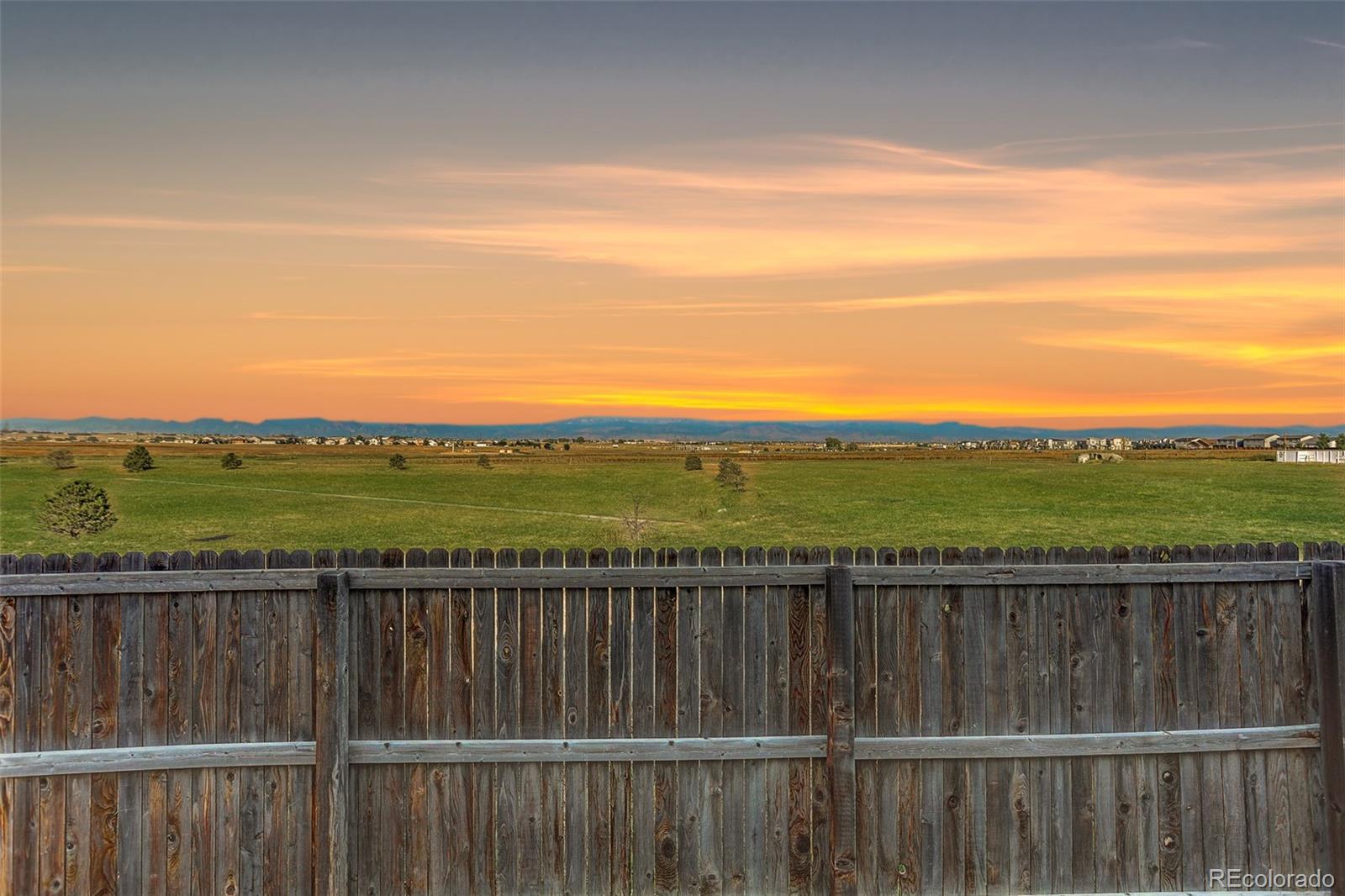 Dacono, Colorado, 80514, United States, 3 Bedrooms Bedrooms, ,2 BathroomsBathrooms,Residential,For Sale,1939654