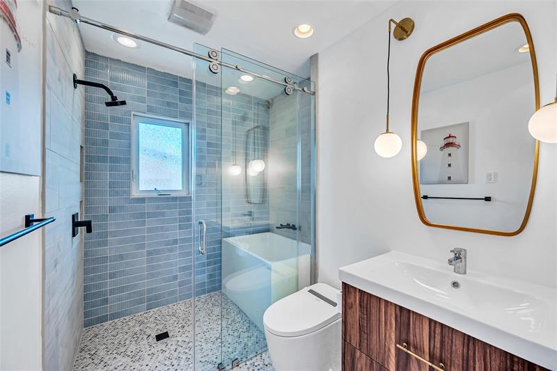 Fort Lauderdale, Florida, 33304, United States, 3 Bedrooms Bedrooms, ,3 BathroomsBathrooms,Residential,For Sale,1985546