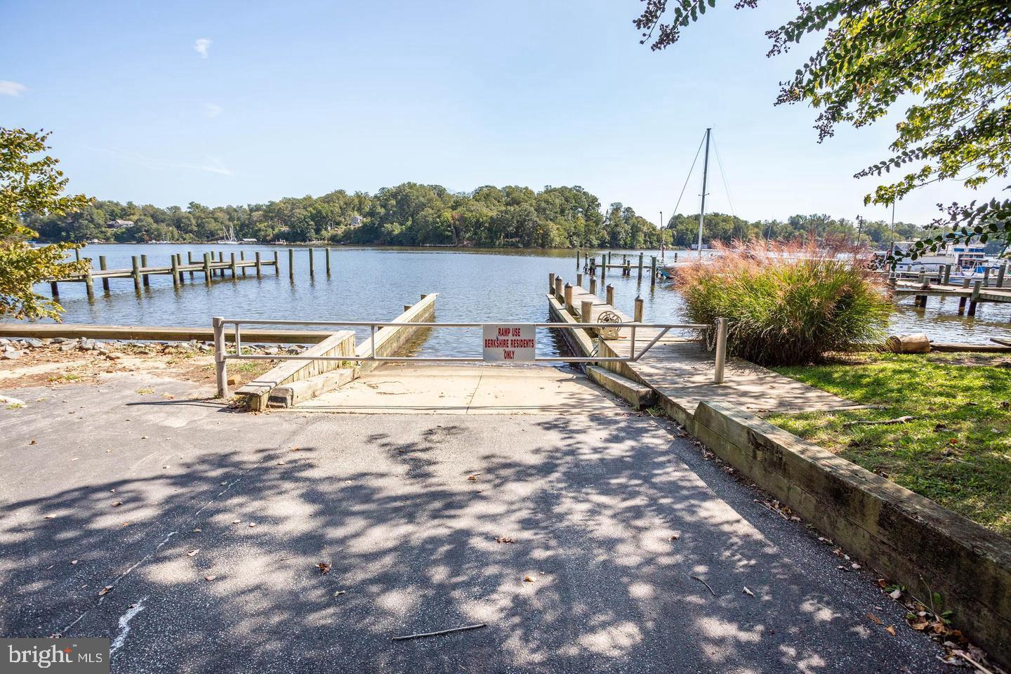 Riva, Maryland, 21140, United States, 4 Bedrooms Bedrooms, ,3 BathroomsBathrooms,Residential,For Sale,1993297