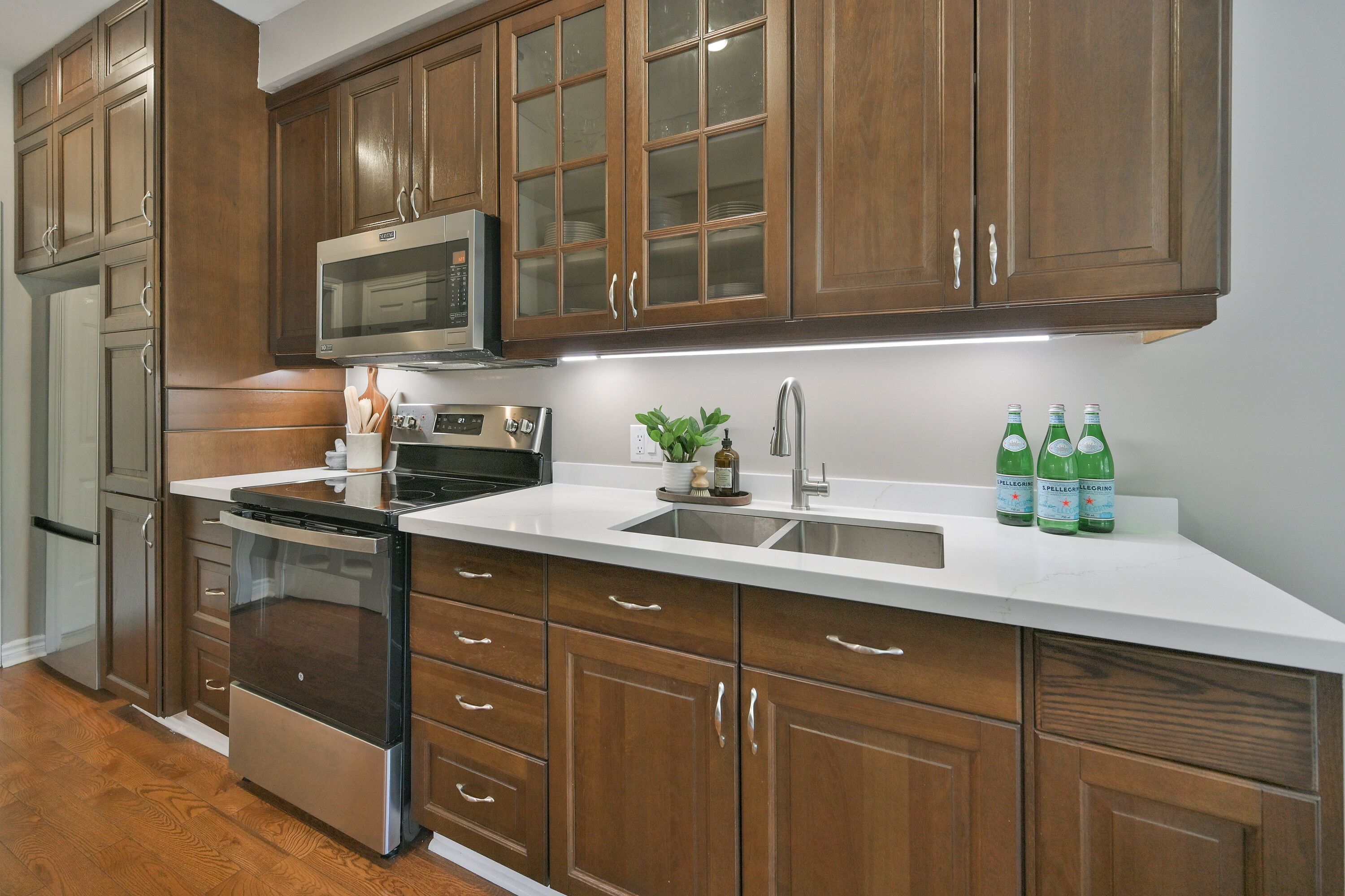  Elegant Brownstone Townhome - 物件實景