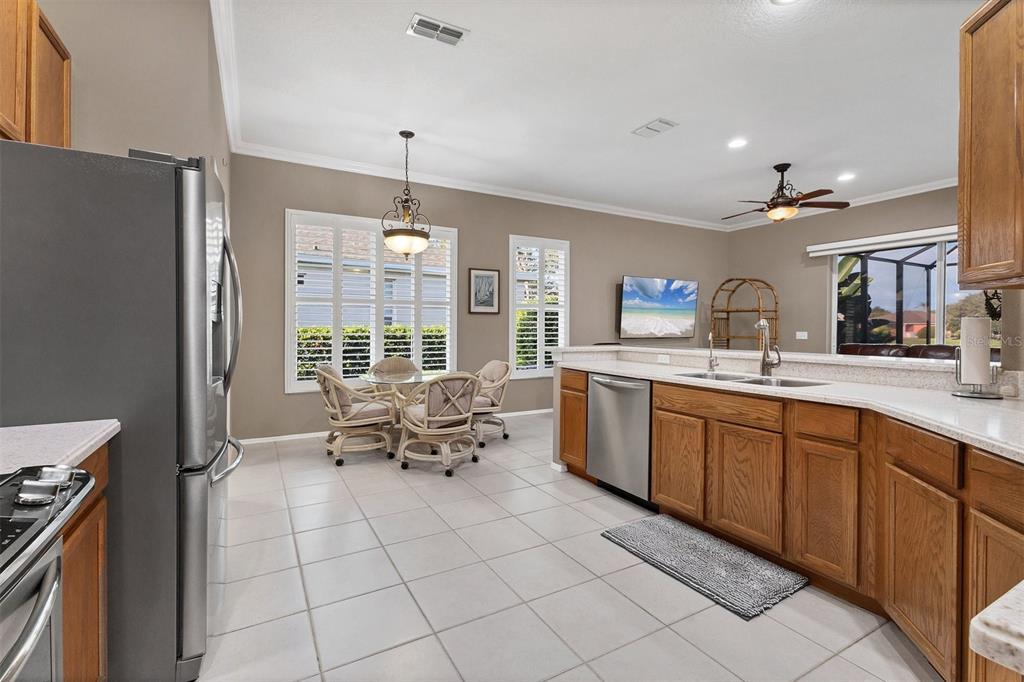 Sarasota, Florida, 34238, United States, 4 Bedrooms Bedrooms, ,2 BathroomsBathrooms,Residential,For Sale,1985448