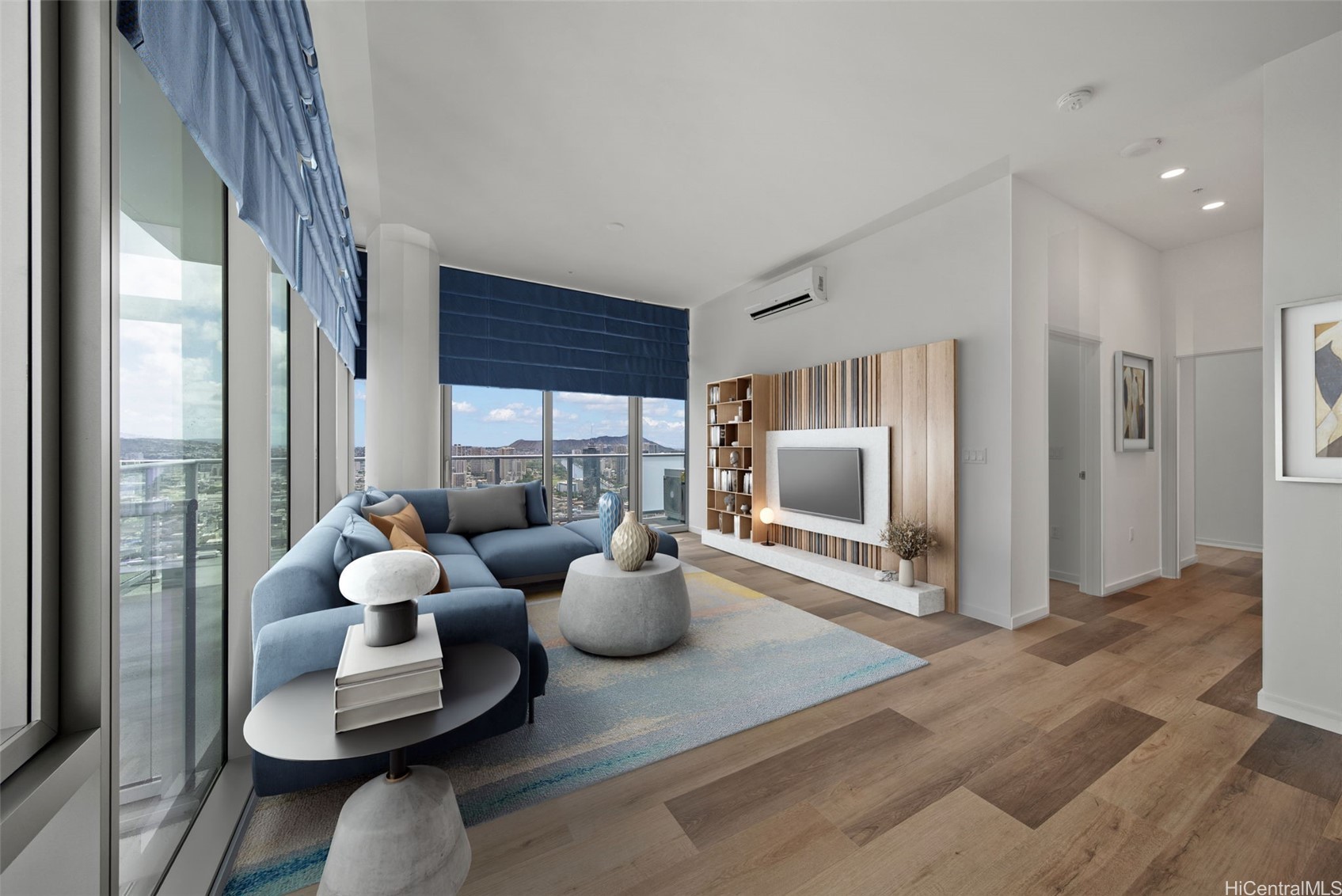 Honolulu, Hawaii, 96814, United States, 2 Bedrooms Bedrooms, ,2 BathroomsBathrooms,Residential,For Sale,2003184