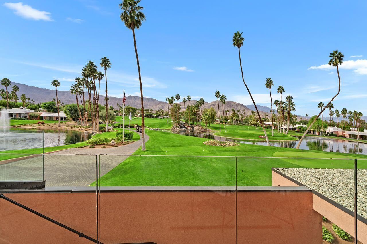 Palm Desert, California, 92260, United States, 2 Bedrooms Bedrooms, ,2 BathroomsBathrooms,Residential,For Sale,1992919