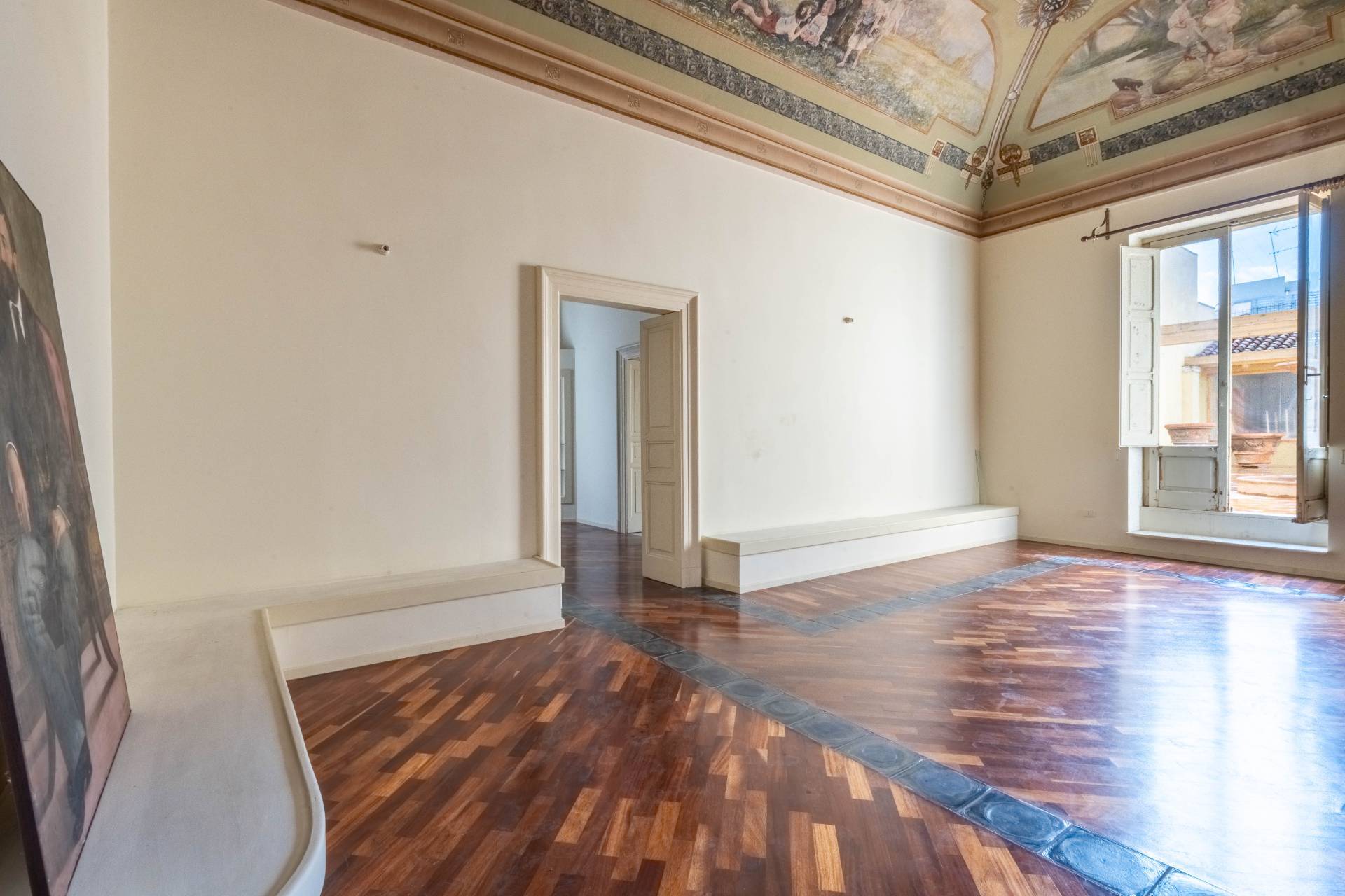 Piazza Anime / Corso Roma, Brindisi, Brindisi, 72100, IT, 8 Bedrooms Bedrooms, ,2 BathroomsBathrooms,Residential,For Sale,Piazza Anime / Corso Roma,1629554
