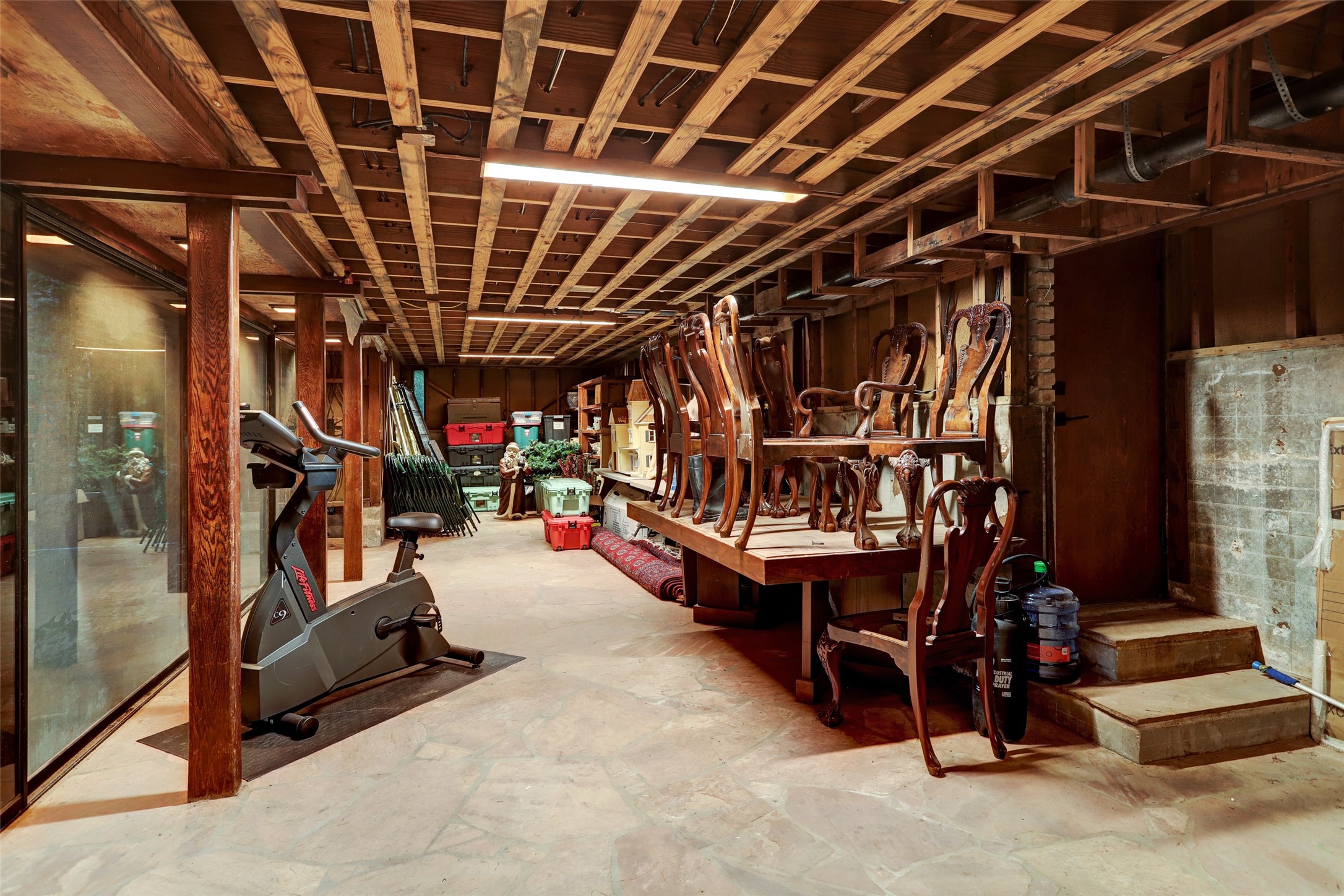  8 Tiel Way - 物件實景