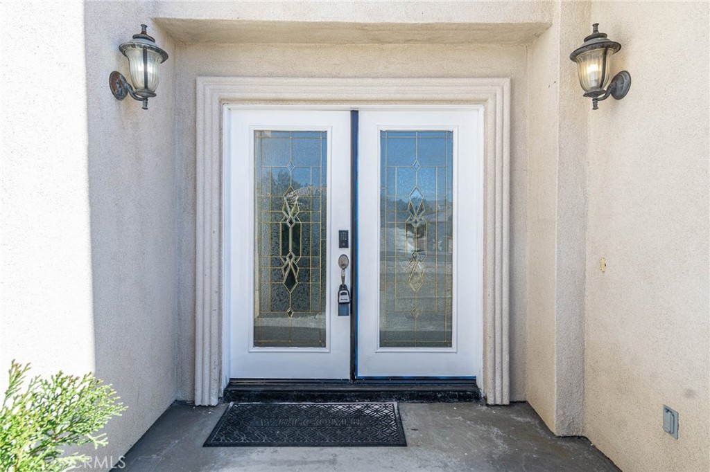 Apple Valley, California, 92307, United States, 6 Bedrooms Bedrooms, ,7 BathroomsBathrooms,Residential,For Sale,2022509