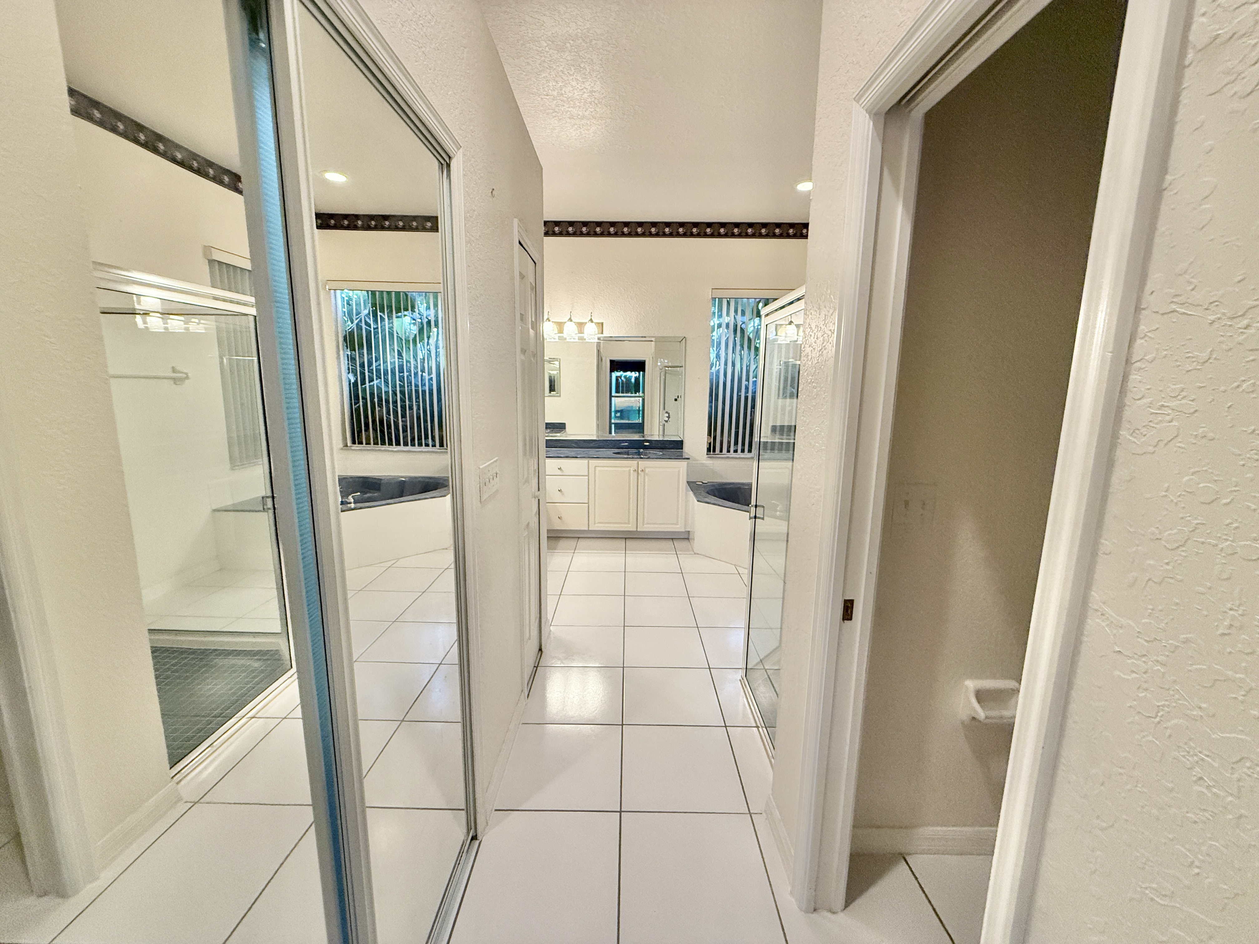 ST CLOUD, Florida, 34772, United States, 4 Bedrooms Bedrooms, ,3 BathroomsBathrooms,Residential,For Sale,1986054