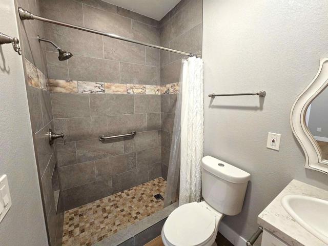 Ramona, California, 92065, United States, 4 Bedrooms Bedrooms, ,4 BathroomsBathrooms,Residential,For Sale,2005718