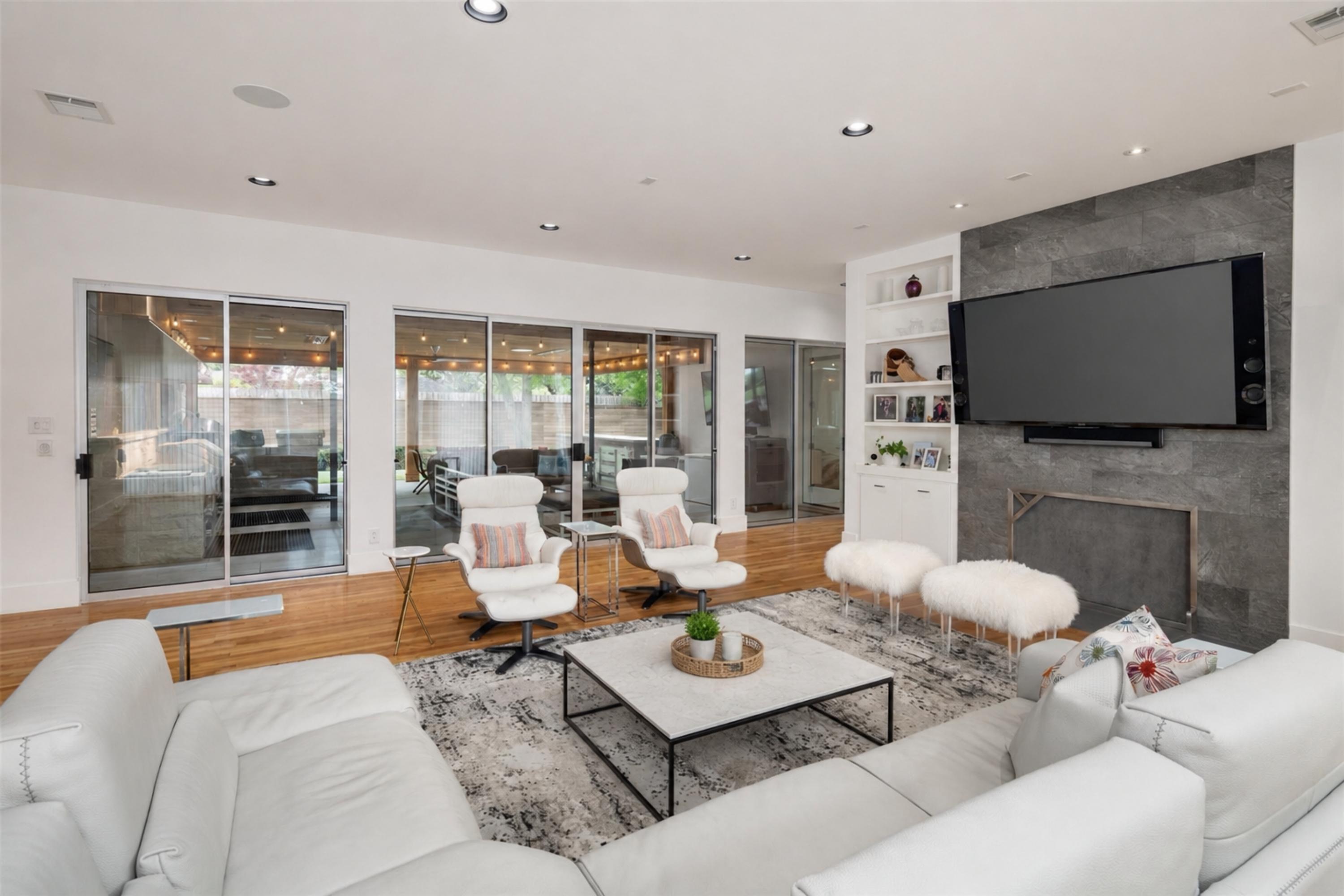  Modern, Distinctive, and Thoughtfully Designed in Melshire Estates - 物件實景