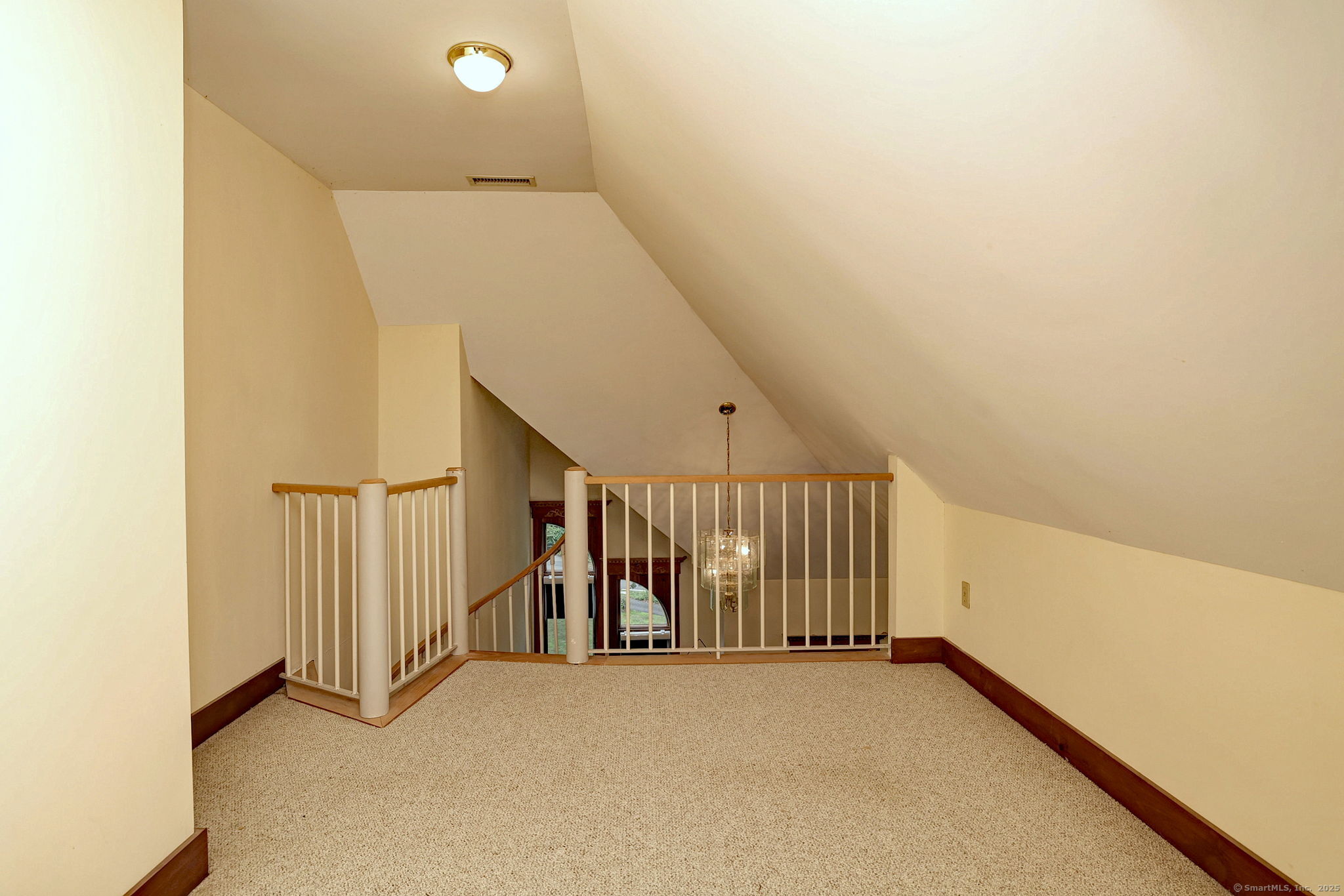 Bethany, Connecticut, 06524, United States, 4 Bedrooms Bedrooms, ,4 BathroomsBathrooms,Residential,For Sale,1905927