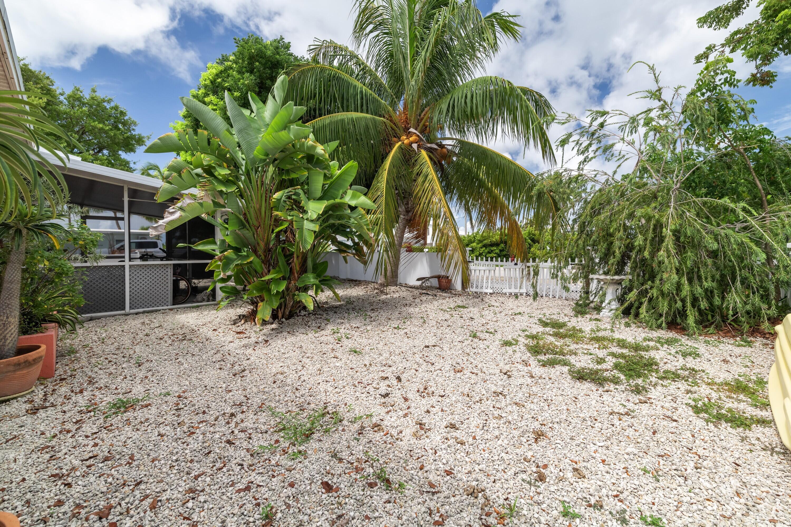 MARATHON, Florida, 33050, United States, 3 Bedrooms Bedrooms, ,2 BathroomsBathrooms,Residential,For Sale,1896234