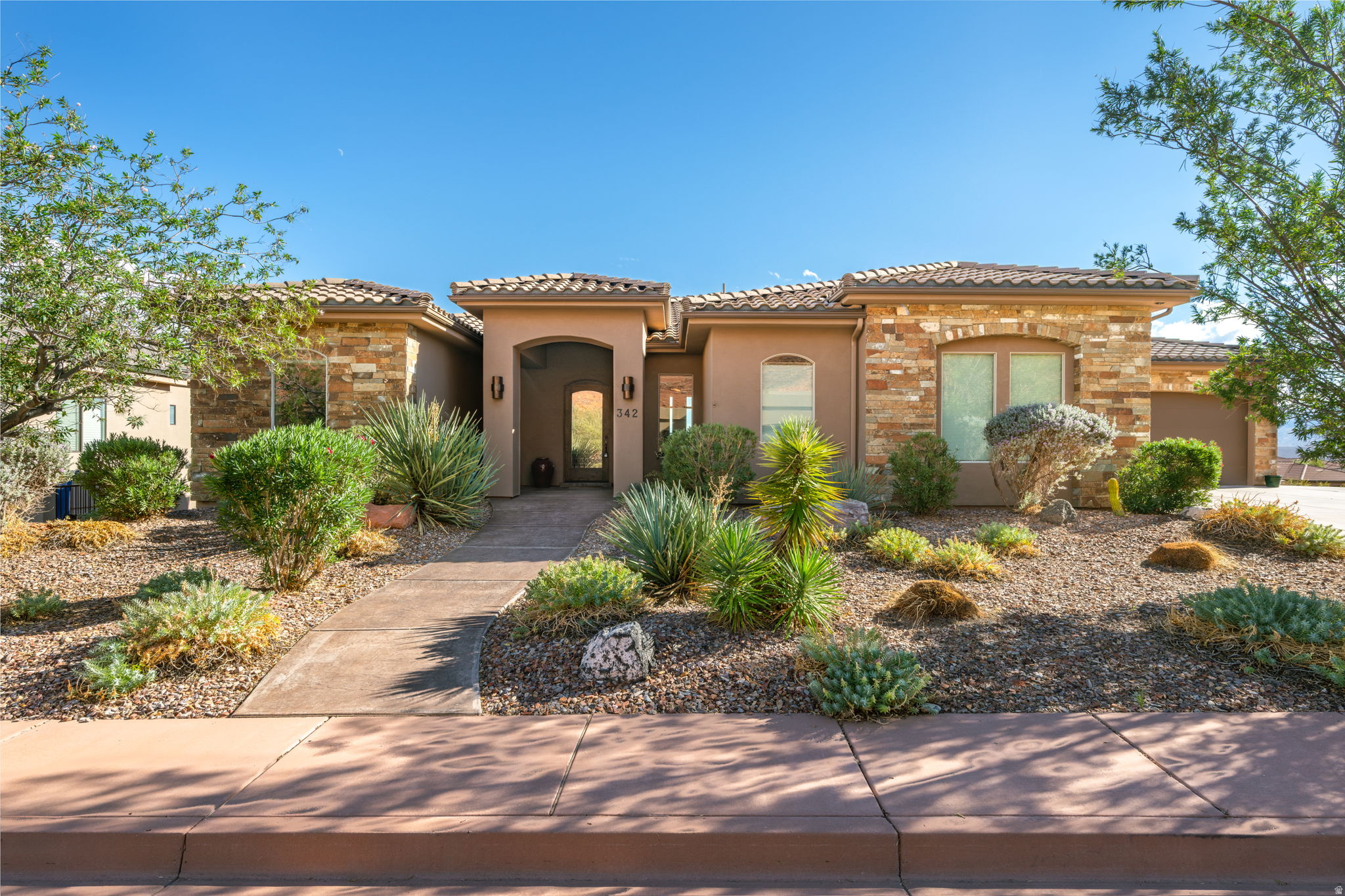 400 , Ivins, UT 84738 #1