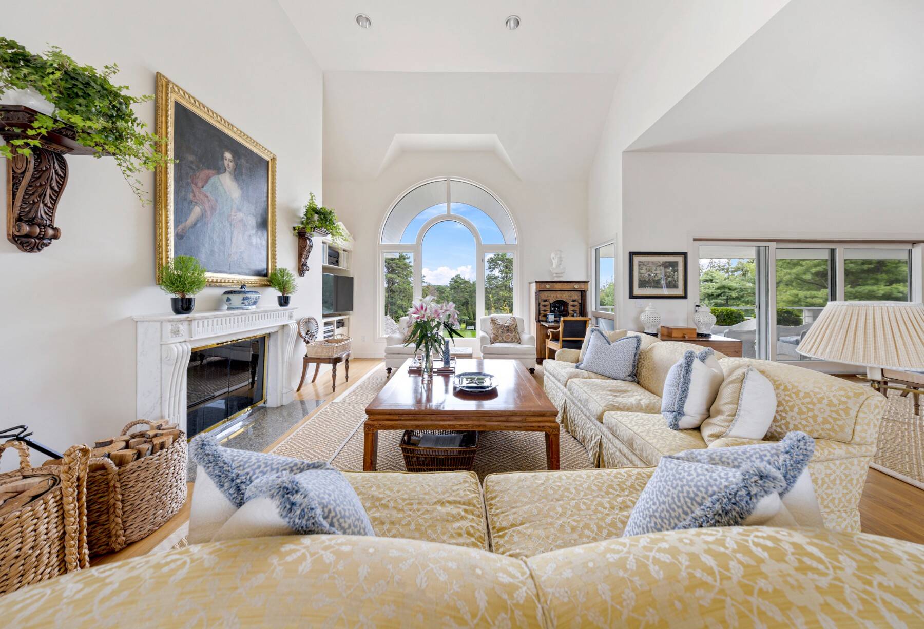  Private, Park-Like Estate in Southampton - 物件實景