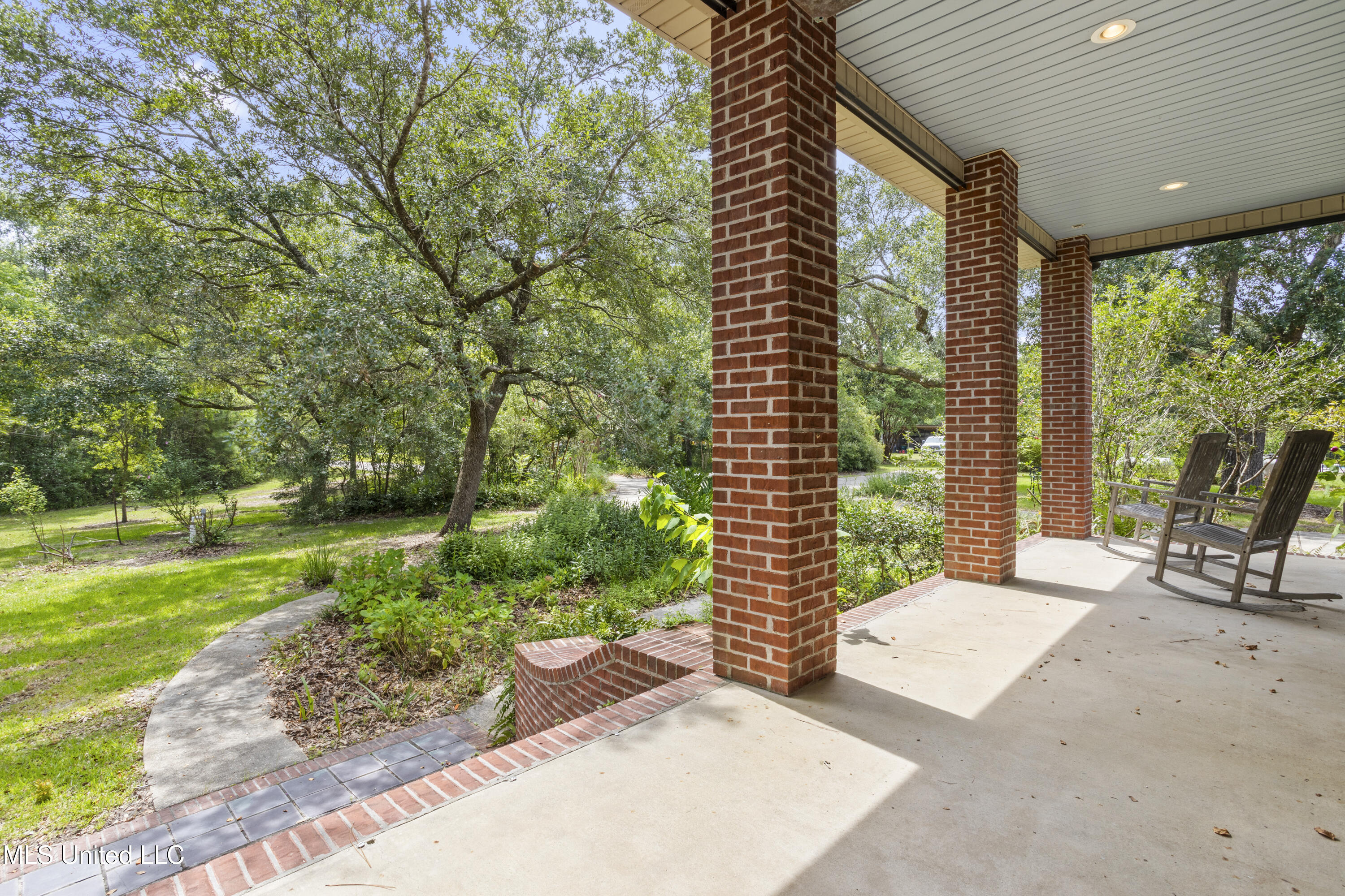 Pass Christian, Mississippi, 39571, United States, 4 Bedrooms Bedrooms, ,3 BathroomsBathrooms,Residential,For Sale,1903520