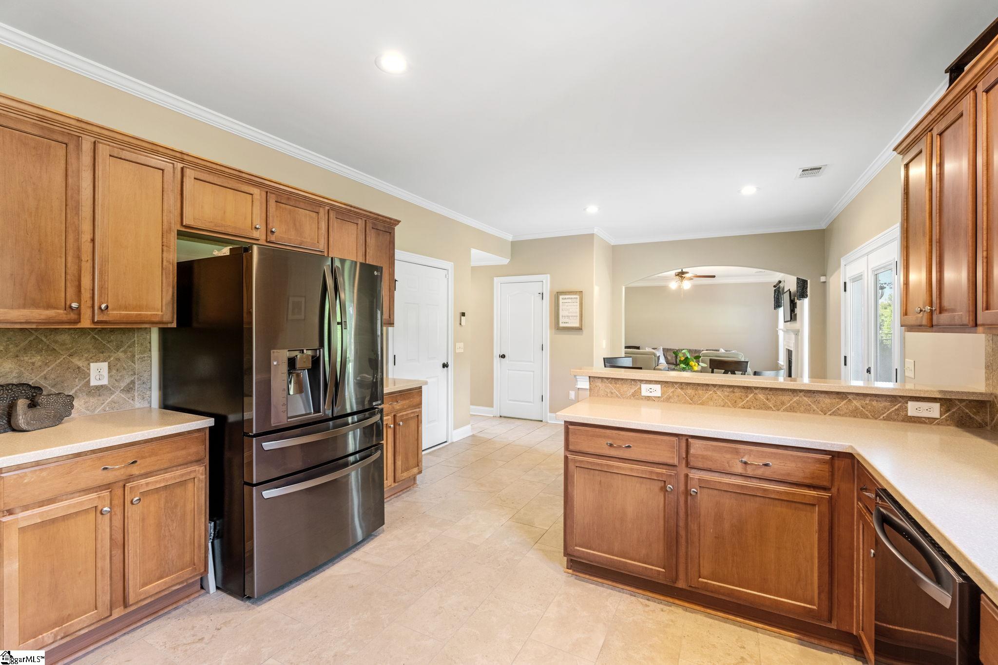 Greenville, South Carolina, 29609, United States, 4 Bedrooms Bedrooms, ,3 BathroomsBathrooms,Residential,For Sale,1907277