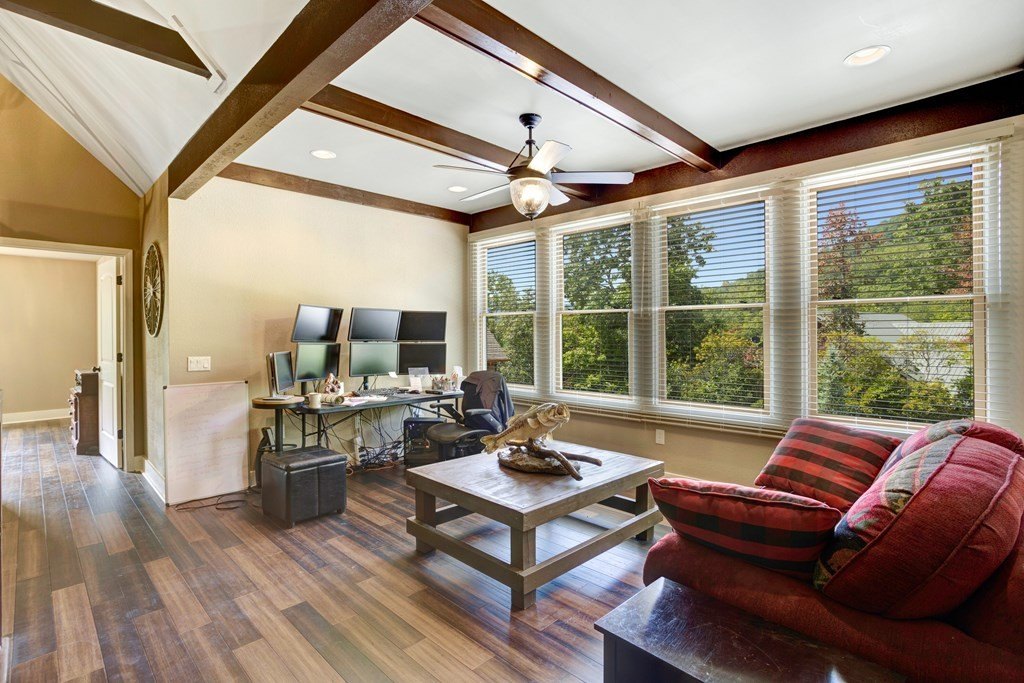 Hiawassee, Georgia, 30546, United States, 4 Bedrooms Bedrooms, ,5 BathroomsBathrooms,Residential,For Sale,1983256