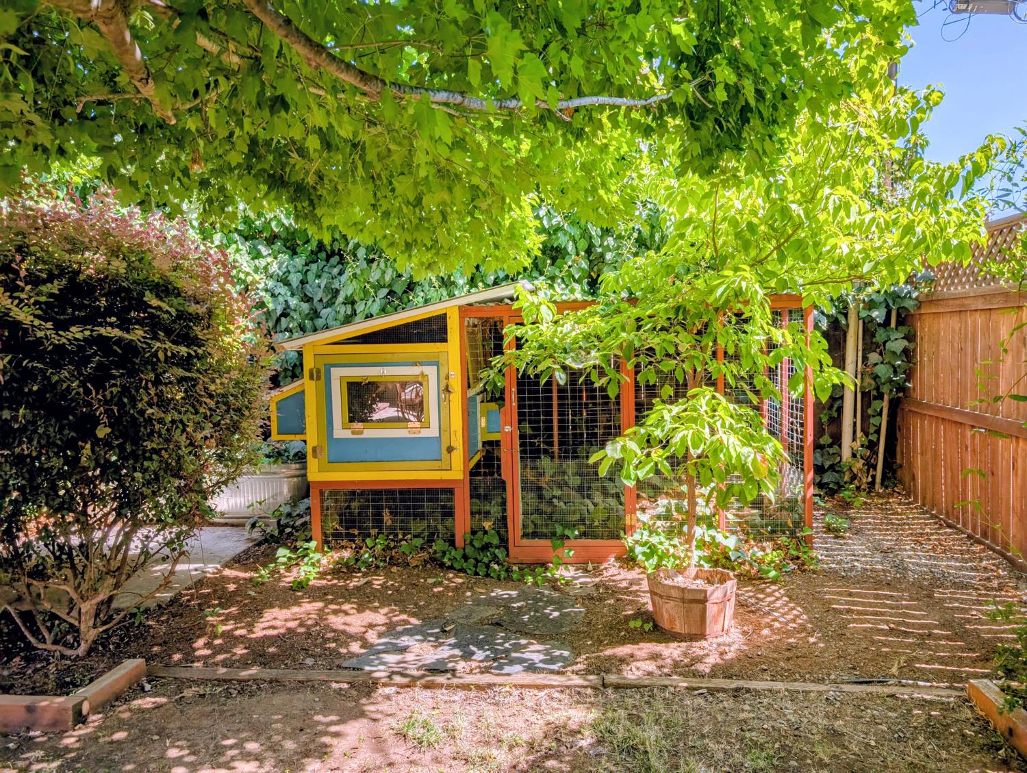 Sacramento, California, 95819, United States, 3 Bedrooms Bedrooms, ,2 BathroomsBathrooms,Residential,For Sale,1949743