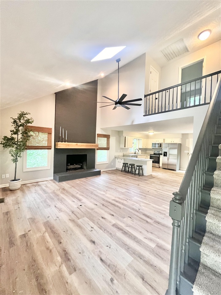 Scottsville, Kentucky, 42164, United States, 4 Bedrooms Bedrooms, ,3 BathroomsBathrooms,Residential,For Sale,1848672