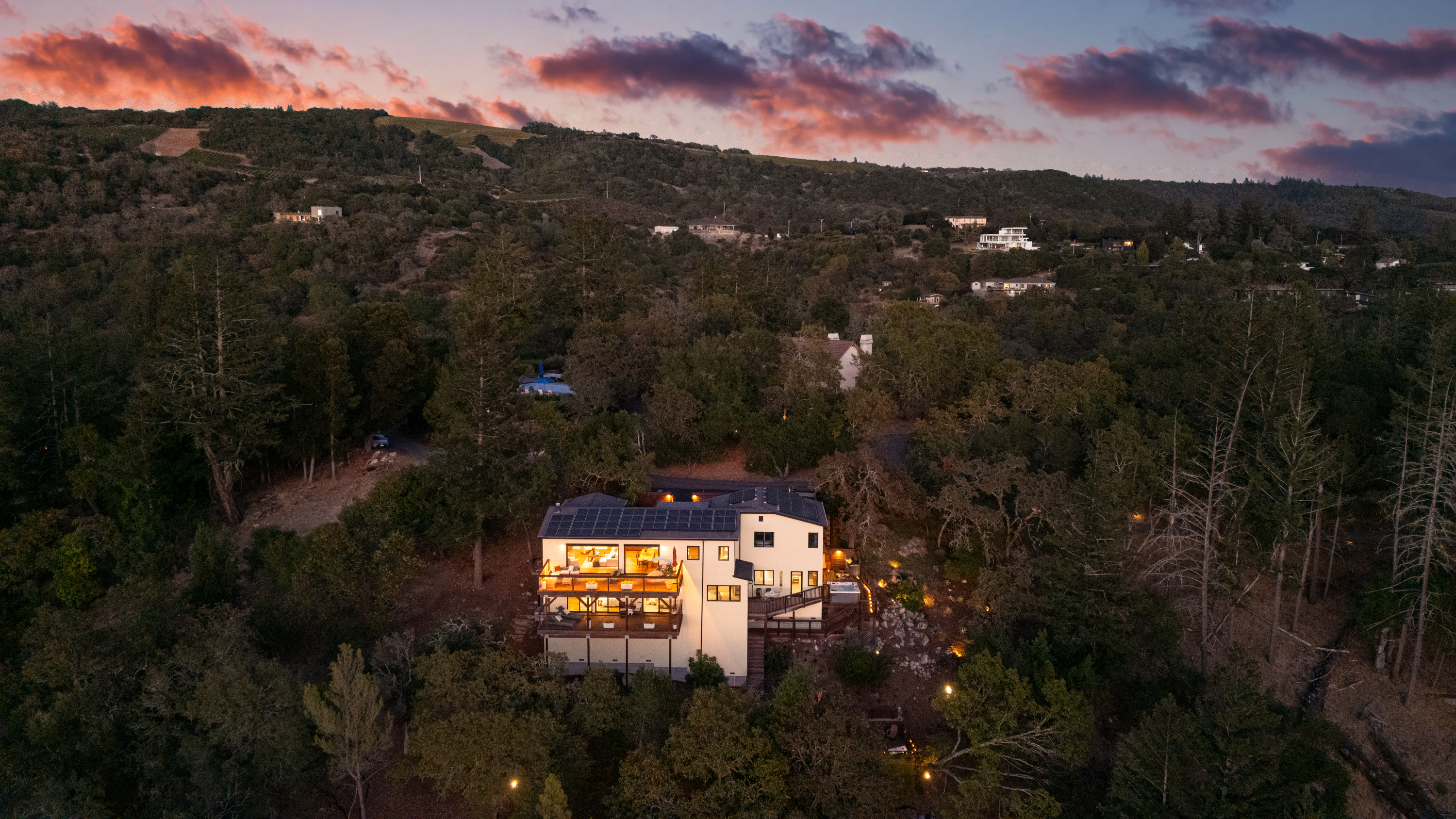  Panoramic Sonoma Views & Income-Producing ADU - 物件實景