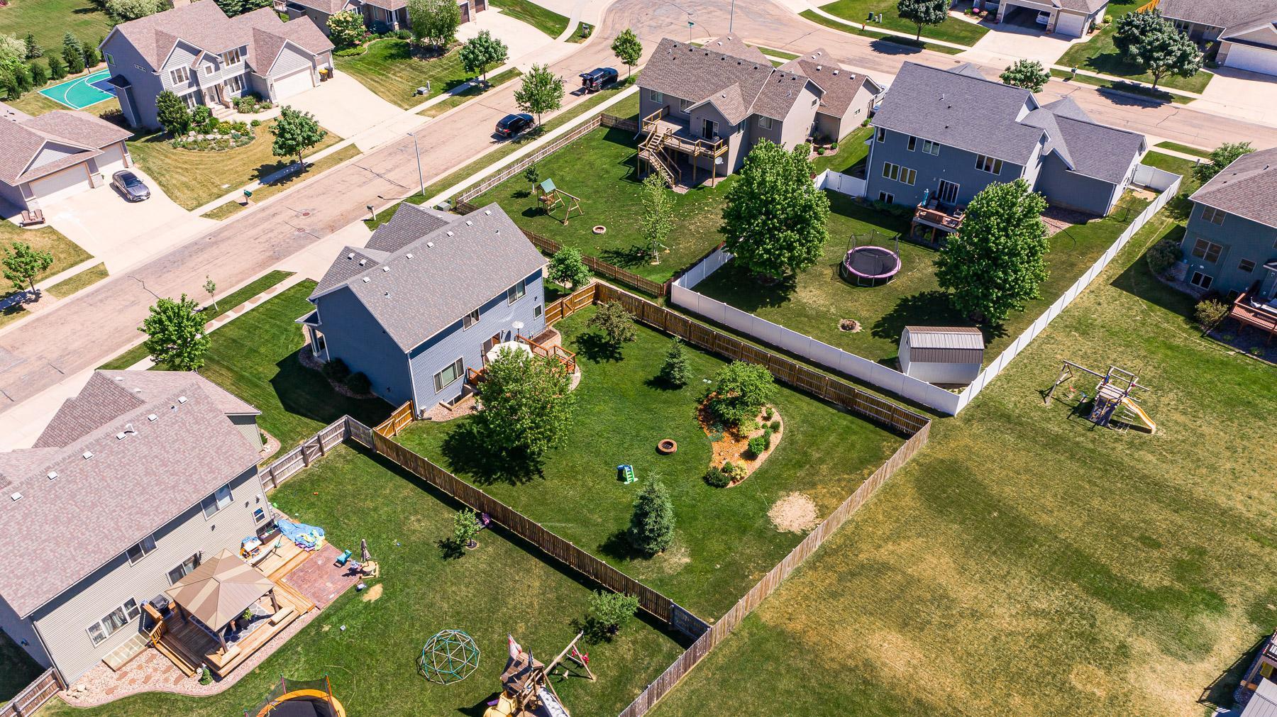 Rochester, Minnesota, 55902, United States, 4 Bedrooms Bedrooms, ,3 BathroomsBathrooms,Residential,For Sale,1940944