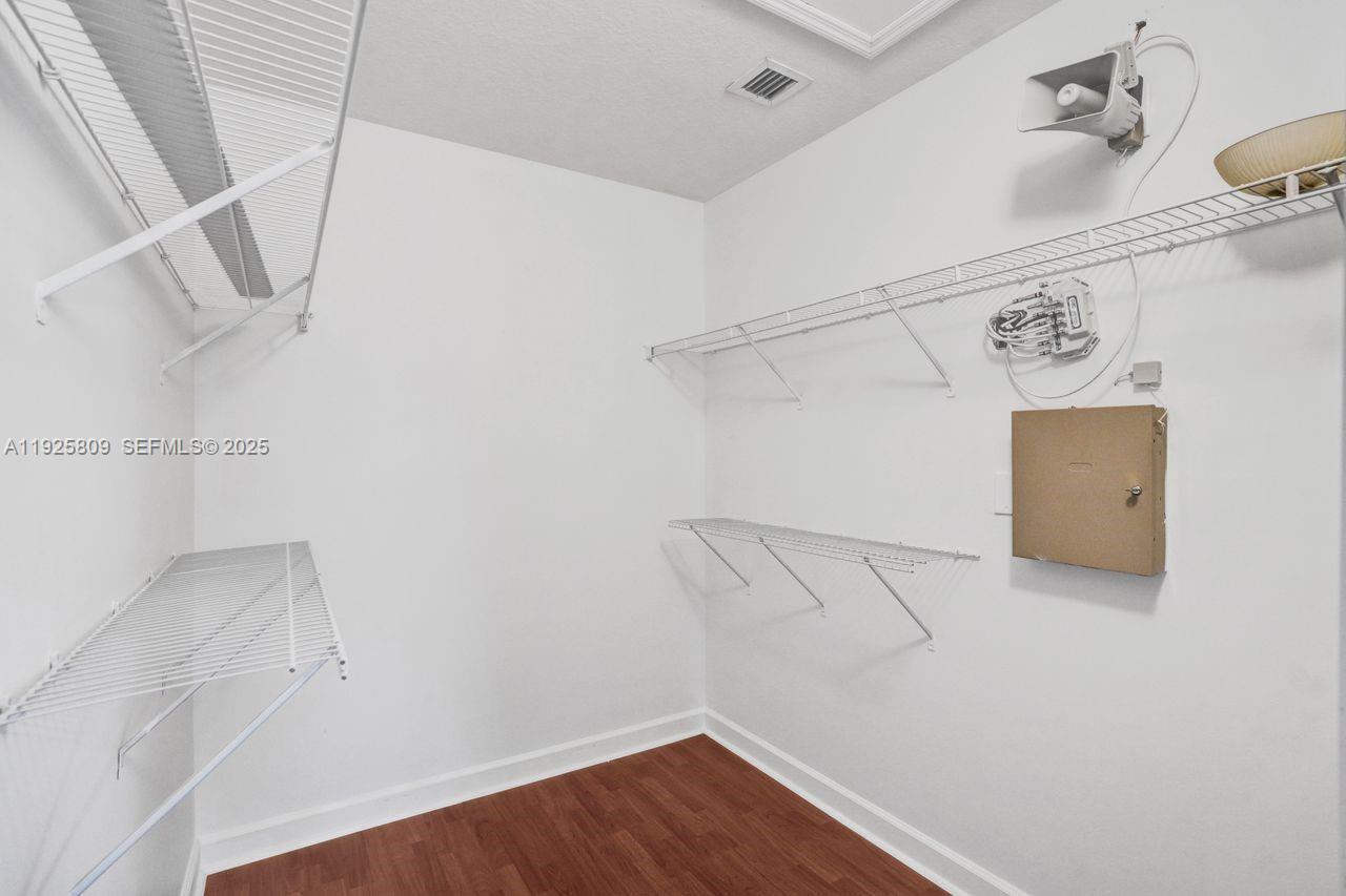 Doral, Florida, 33178, United States, 4 Bedrooms Bedrooms, ,3 BathroomsBathrooms,Residential,For Sale,2003230