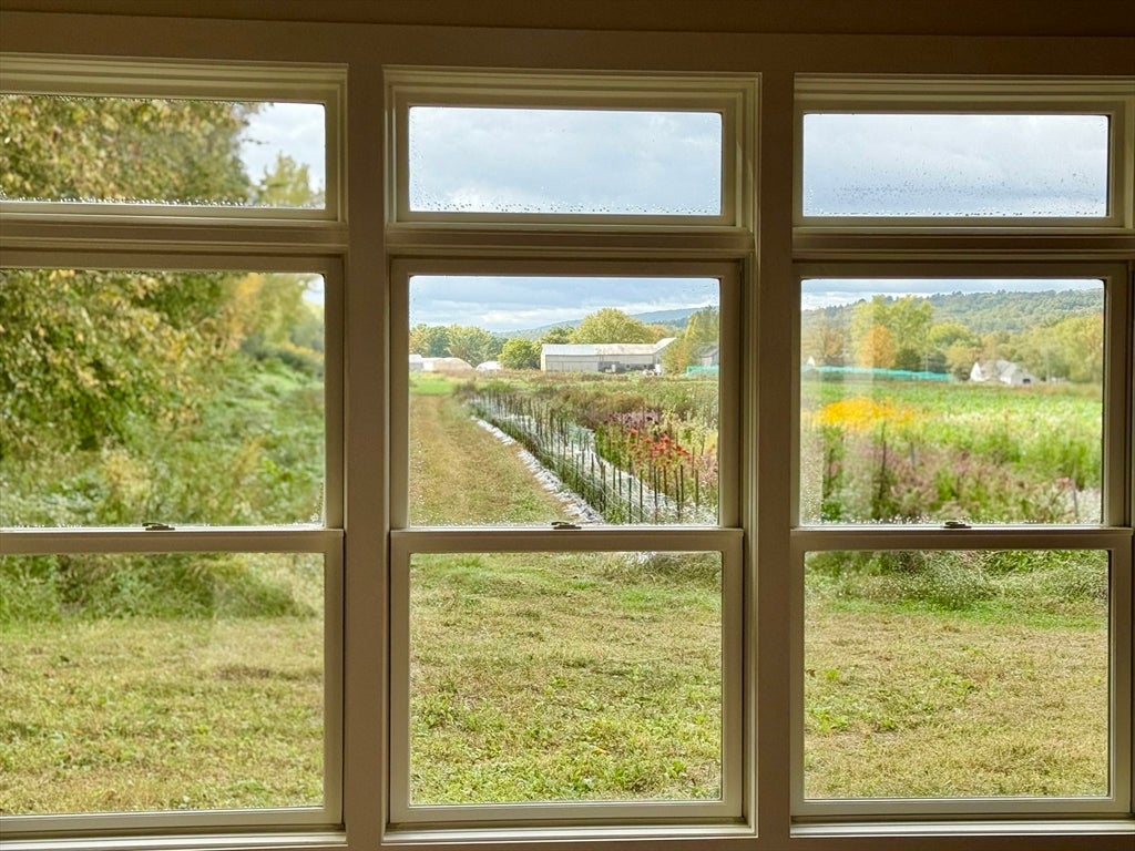 Montague, Massachusetts, 01351, United States, 3 Bedrooms Bedrooms, ,2 BathroomsBathrooms,Residential,For Sale,1956497